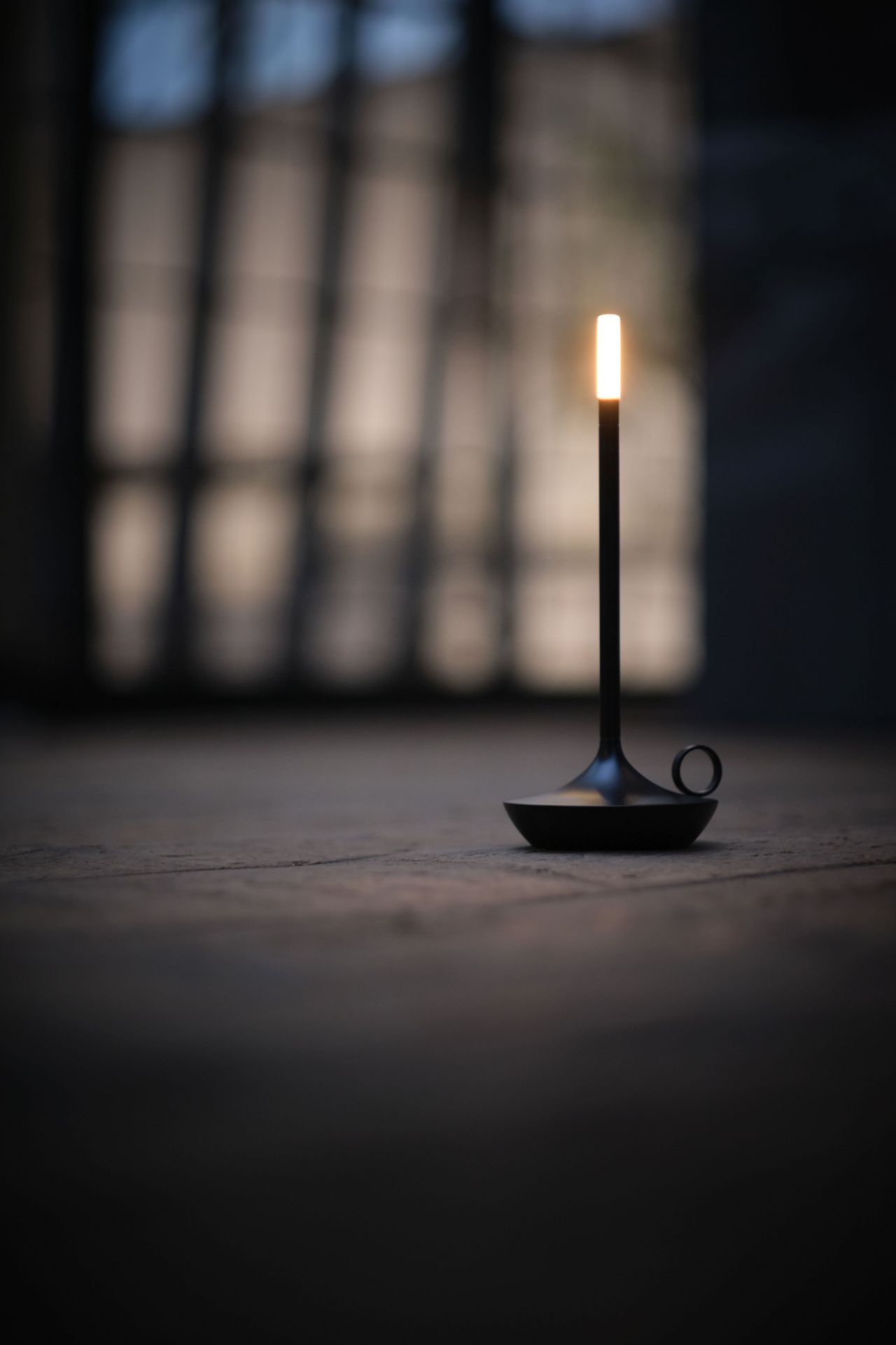 Wick Portable light / Tample lamp with USB black Graypants