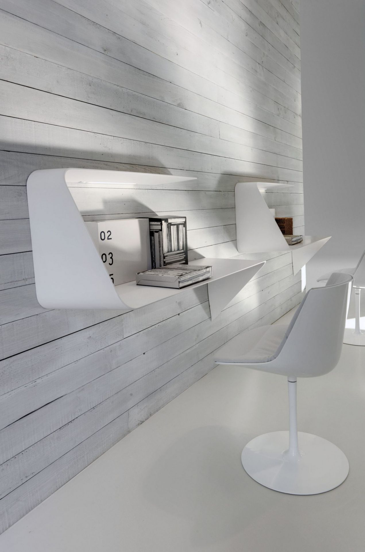 Mamba rack / wall bureau with LED MDF Italia