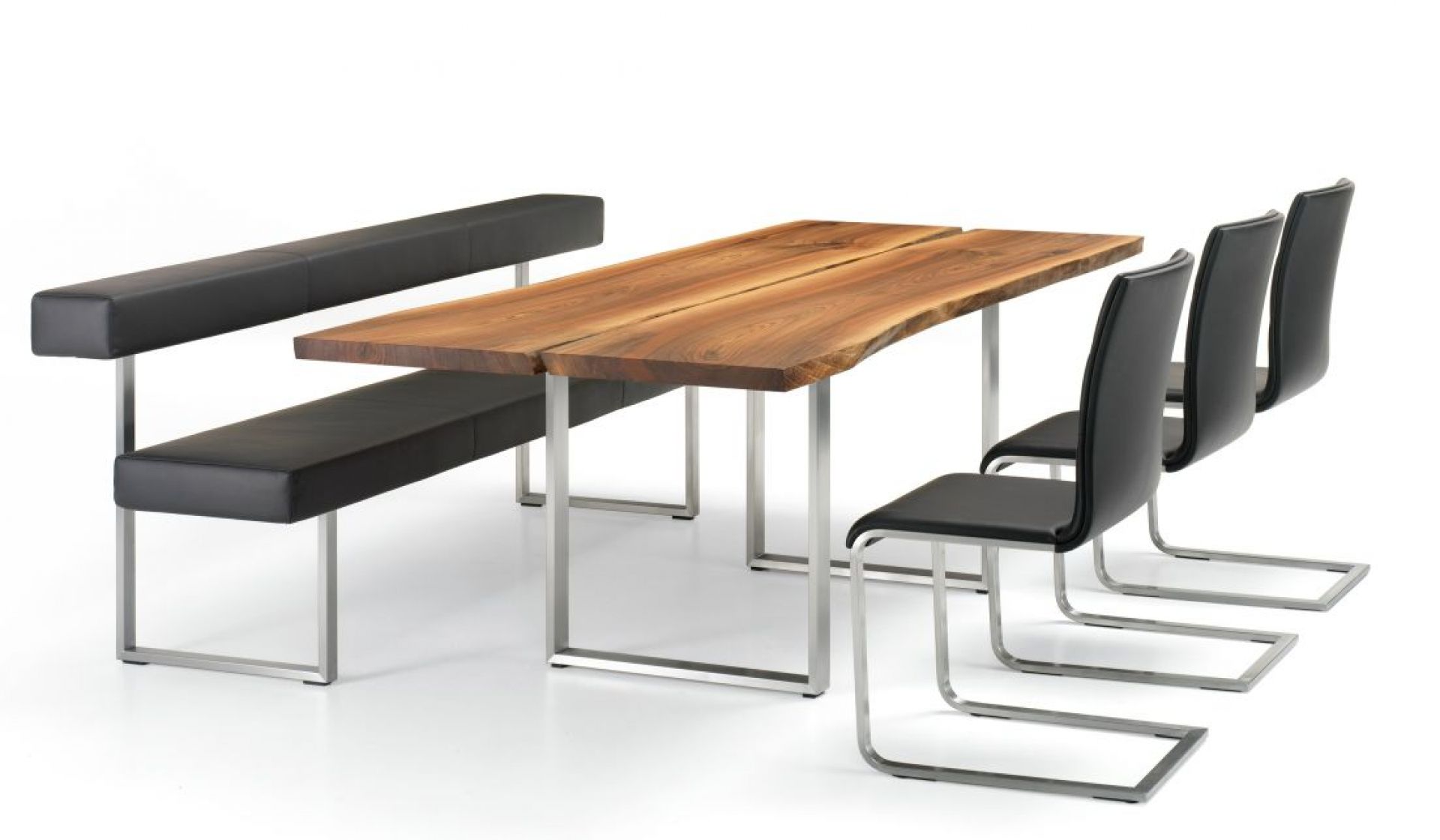 Authentic Classic Table Girsberger