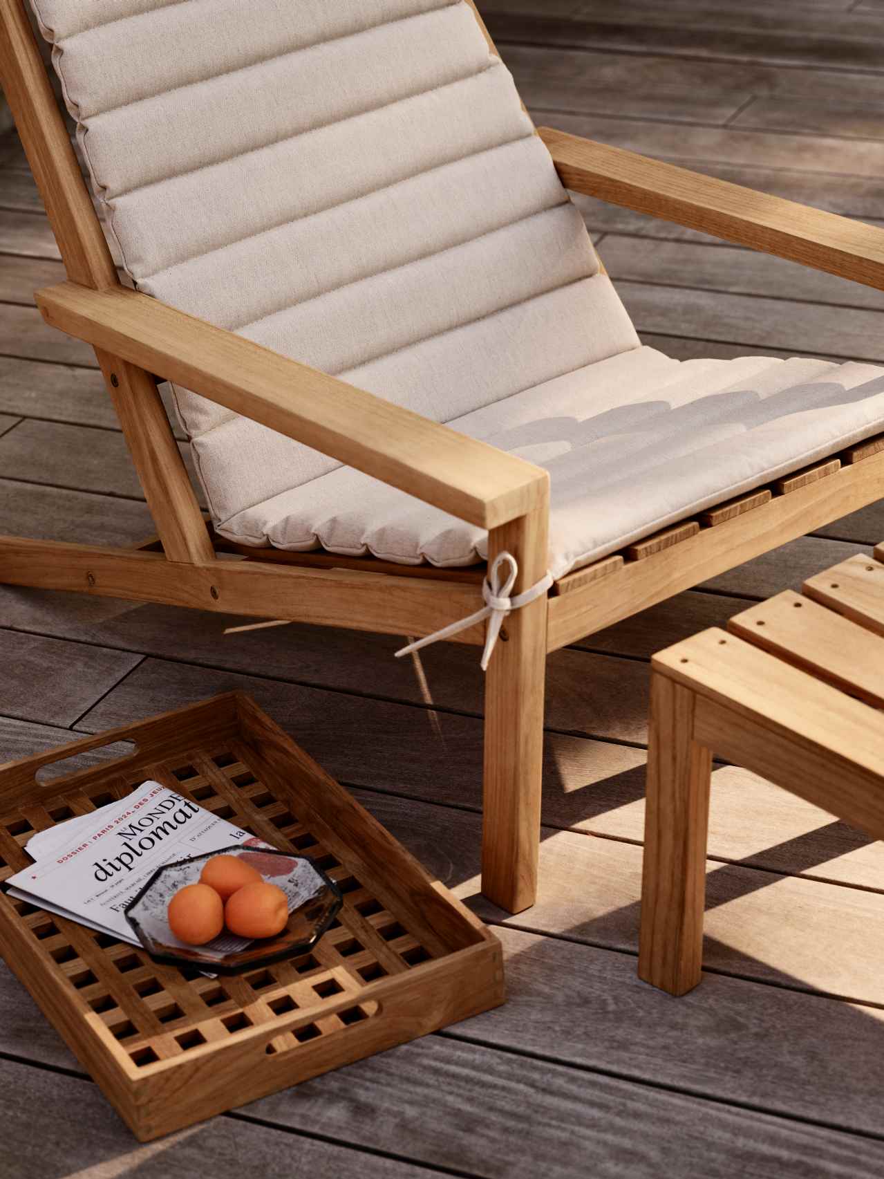 Between Lines Stool Outdoor Skagerak by Fritz Hansen