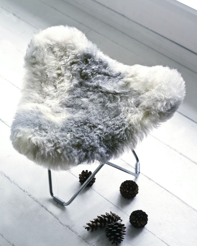 Iceland Flying Goose sheepskin stool Cuero  