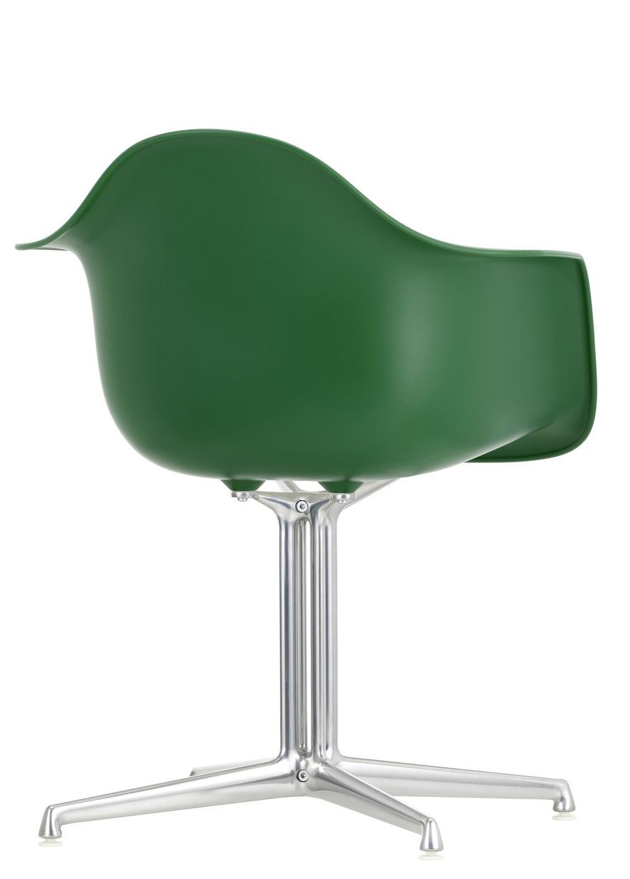 Eames Plastic Arm Chair DAL Chair Vitra