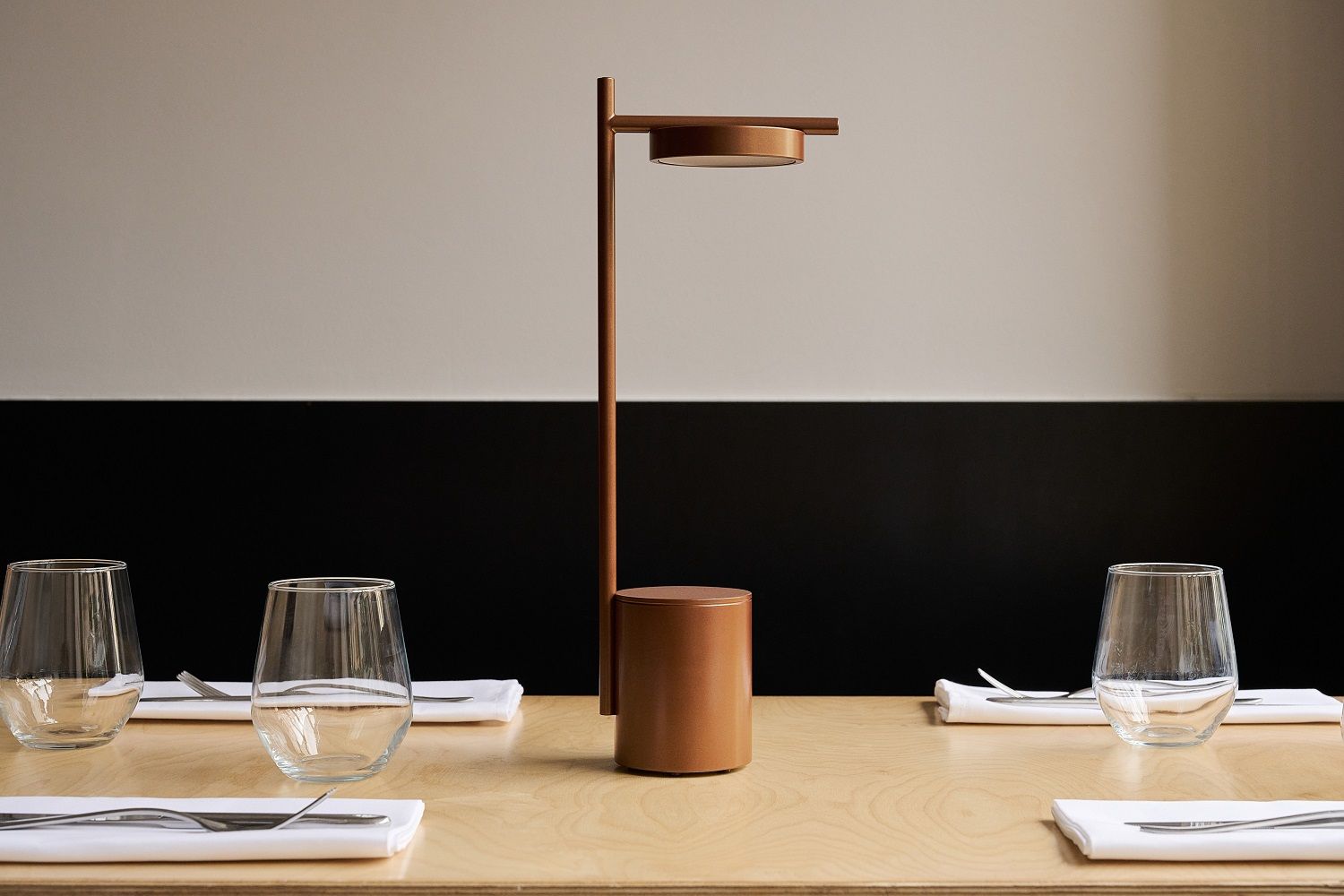 Igram Portable Table Lamp Shape I Battery-powered lamp / table lamp Grupa