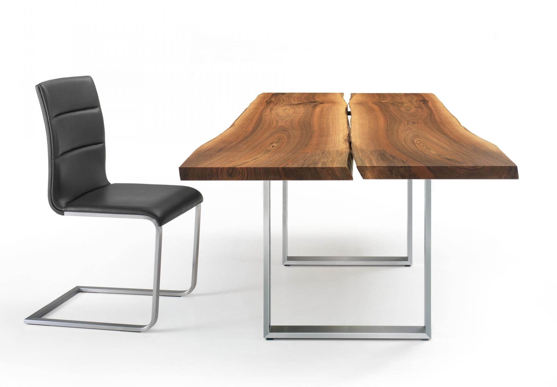 Lynn chair Girsberger