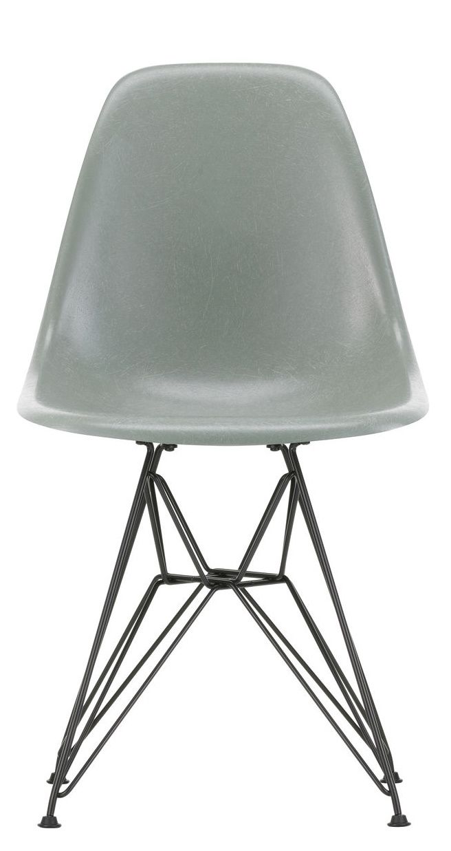 Eames Fibreglass Chair DSR Chair Vitra
