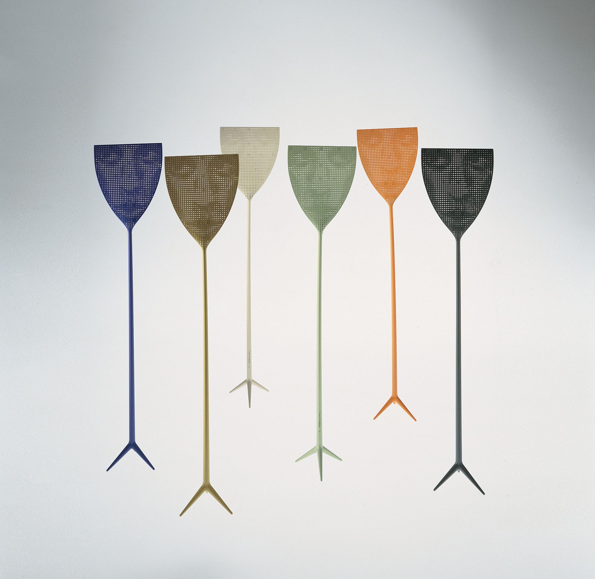 Dr. Skud Fly Swatter Grey Alessi