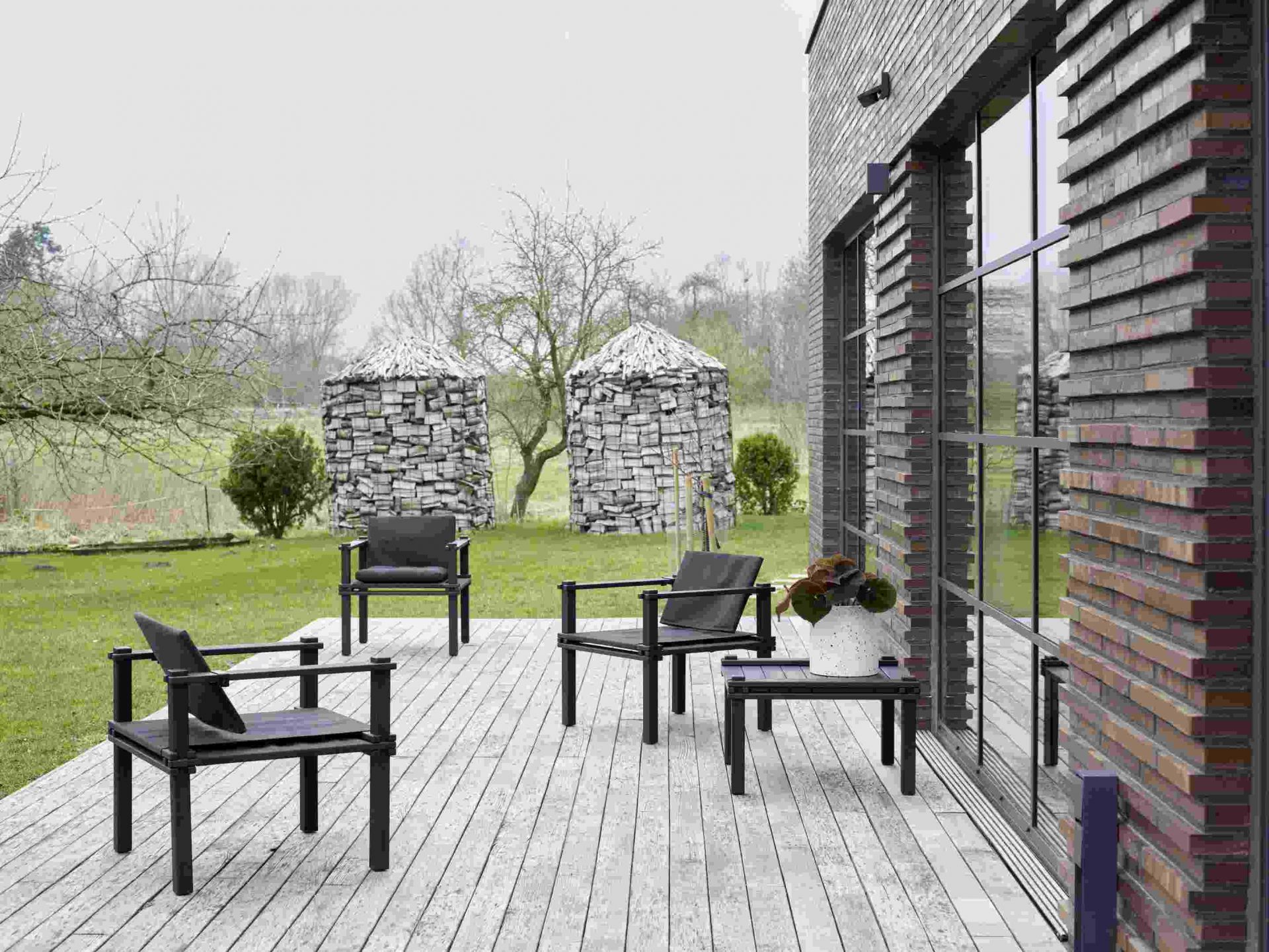 Farmer Armchair Outdoor Cor