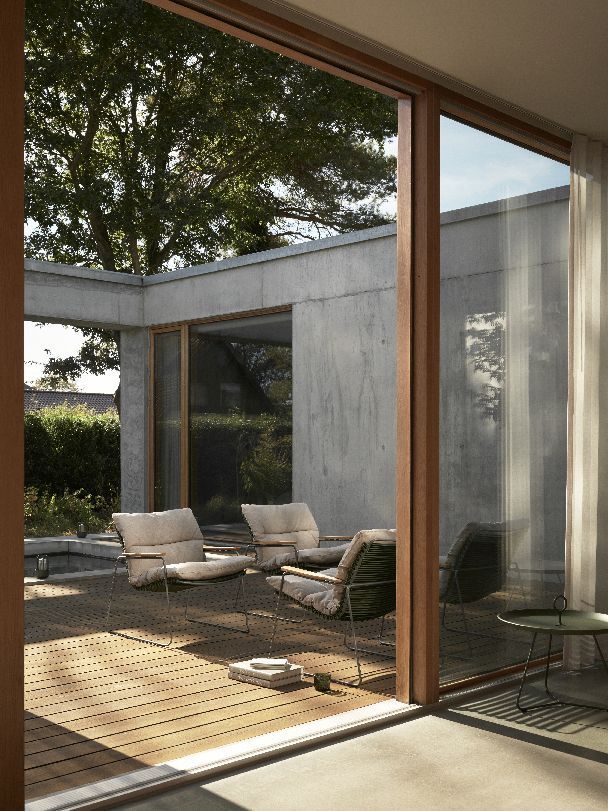 Click Roomy Lounge Chair Armchair Outdoor HOUE