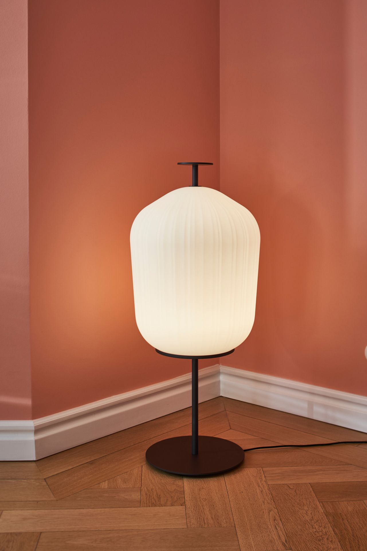 Plissée Floor Lamp ClassiCon