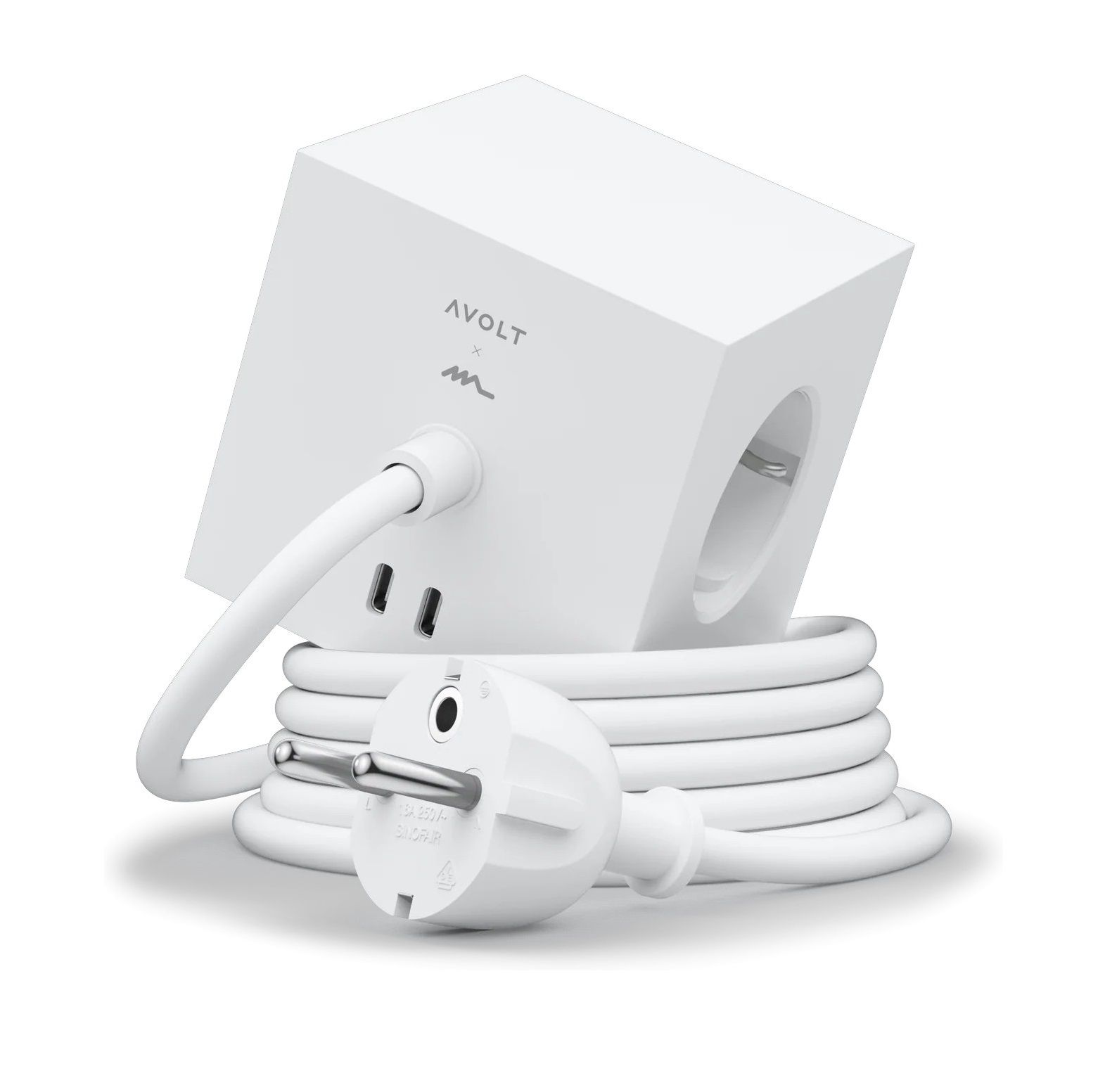 Square 1 - Avolt Socket Cube with USB C dfp Design 