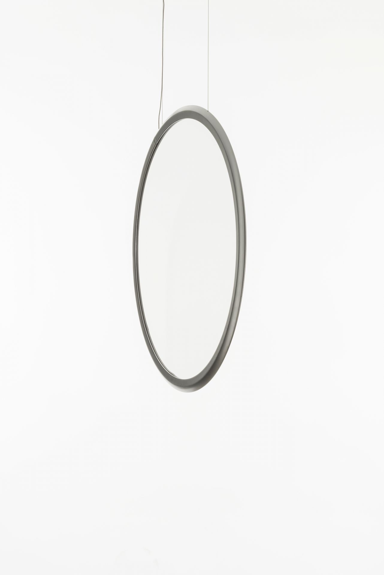 Discovery Vertical Suspension 70 Body aluminum Artemide
