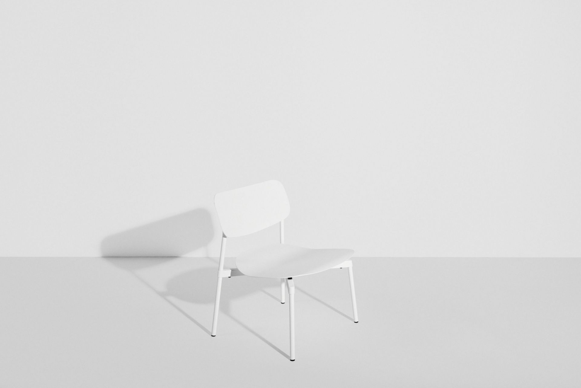 Fromme Lounge Chair Armchair Petite Friture White Fromme Lounge Chair Armchair Petite Friture White