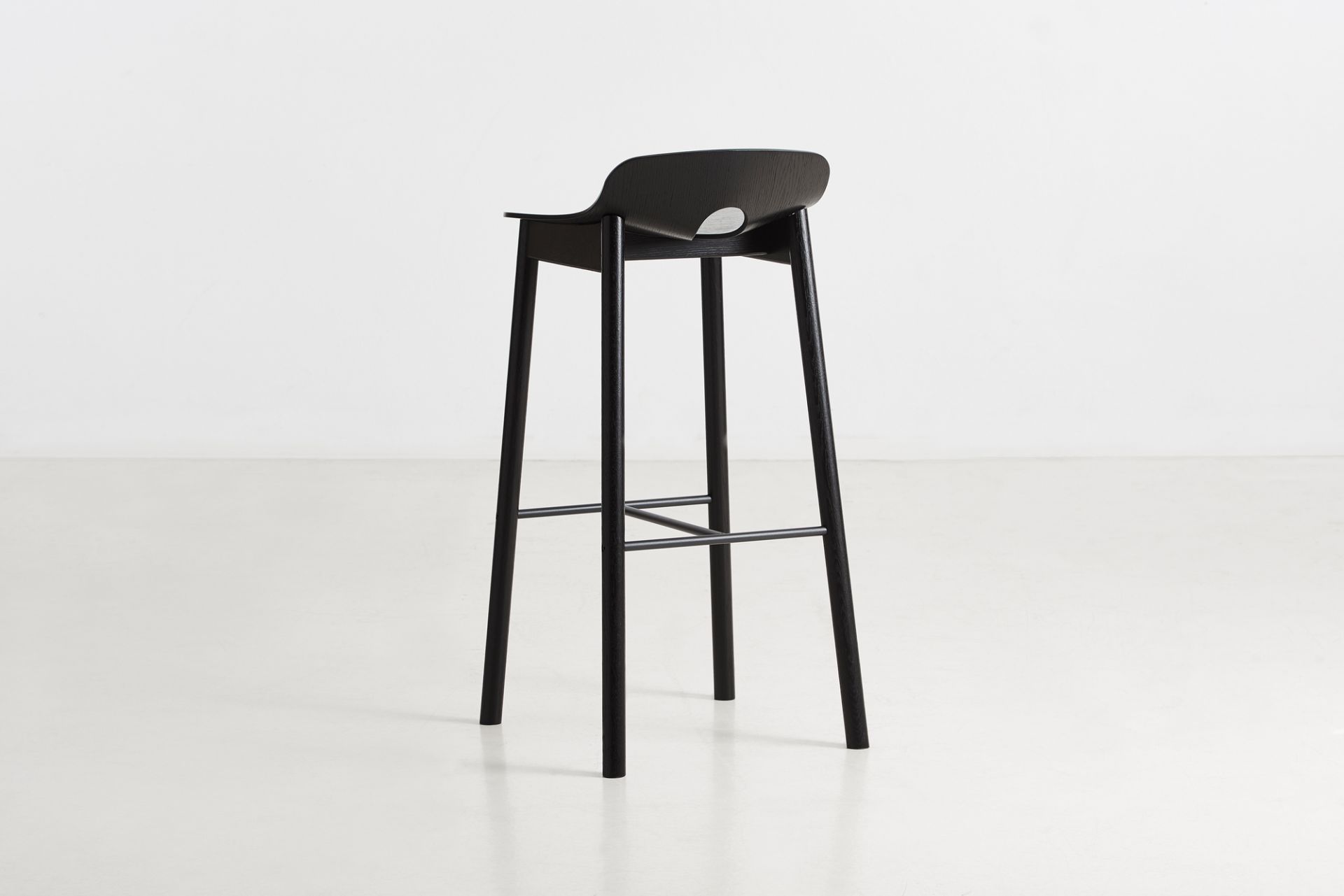 Mono Barstool Black Painted Ash Woud