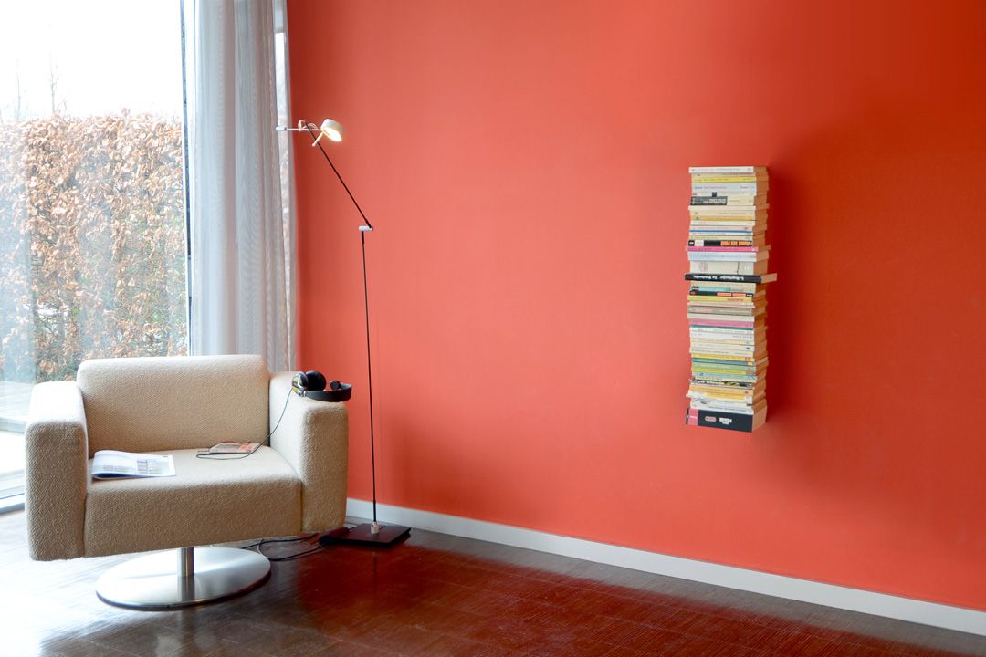 Booksbaum single wall shelf Radius