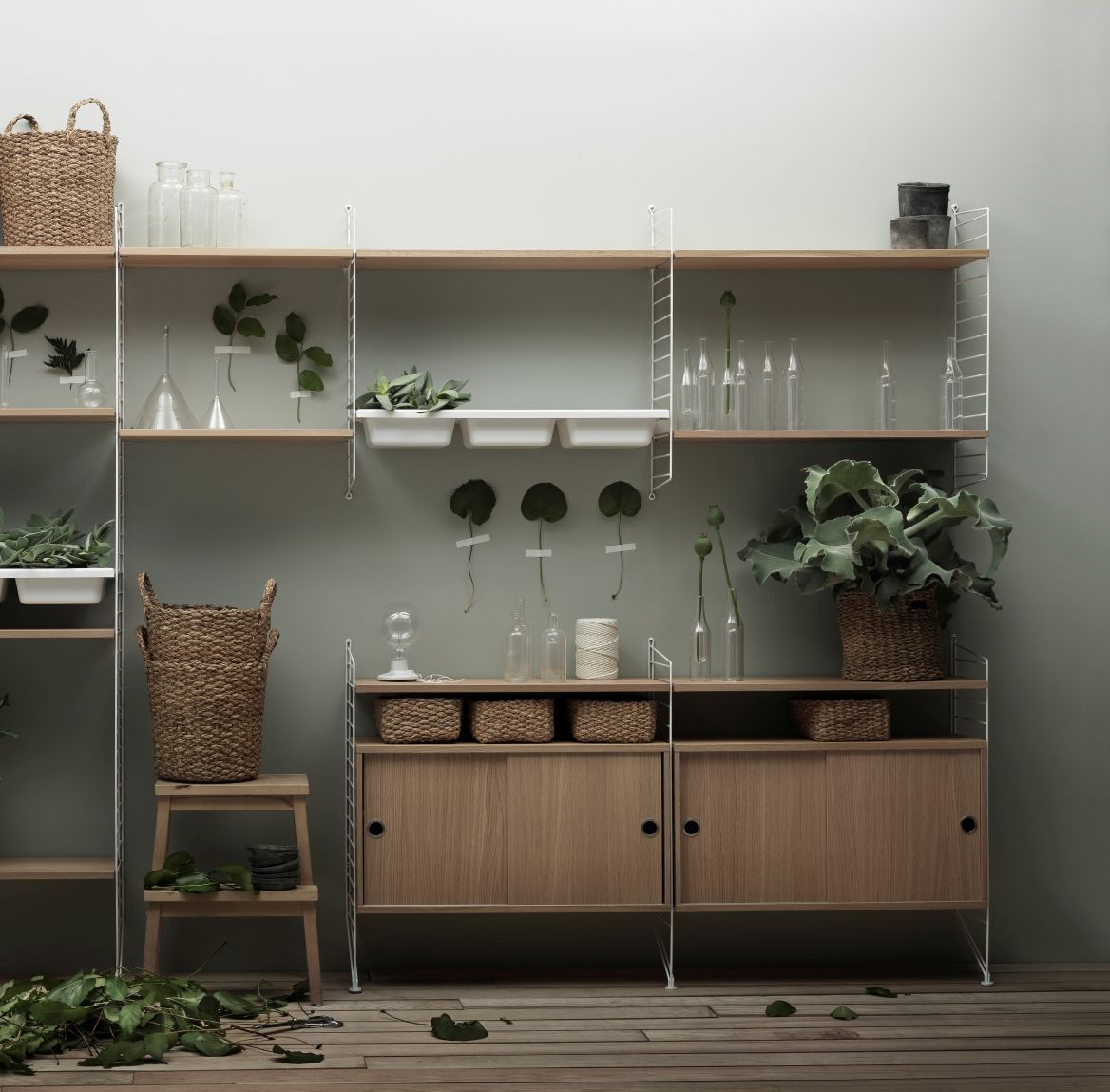 Single Piece Wardrobe Unit with Sliding Doors String Furniture