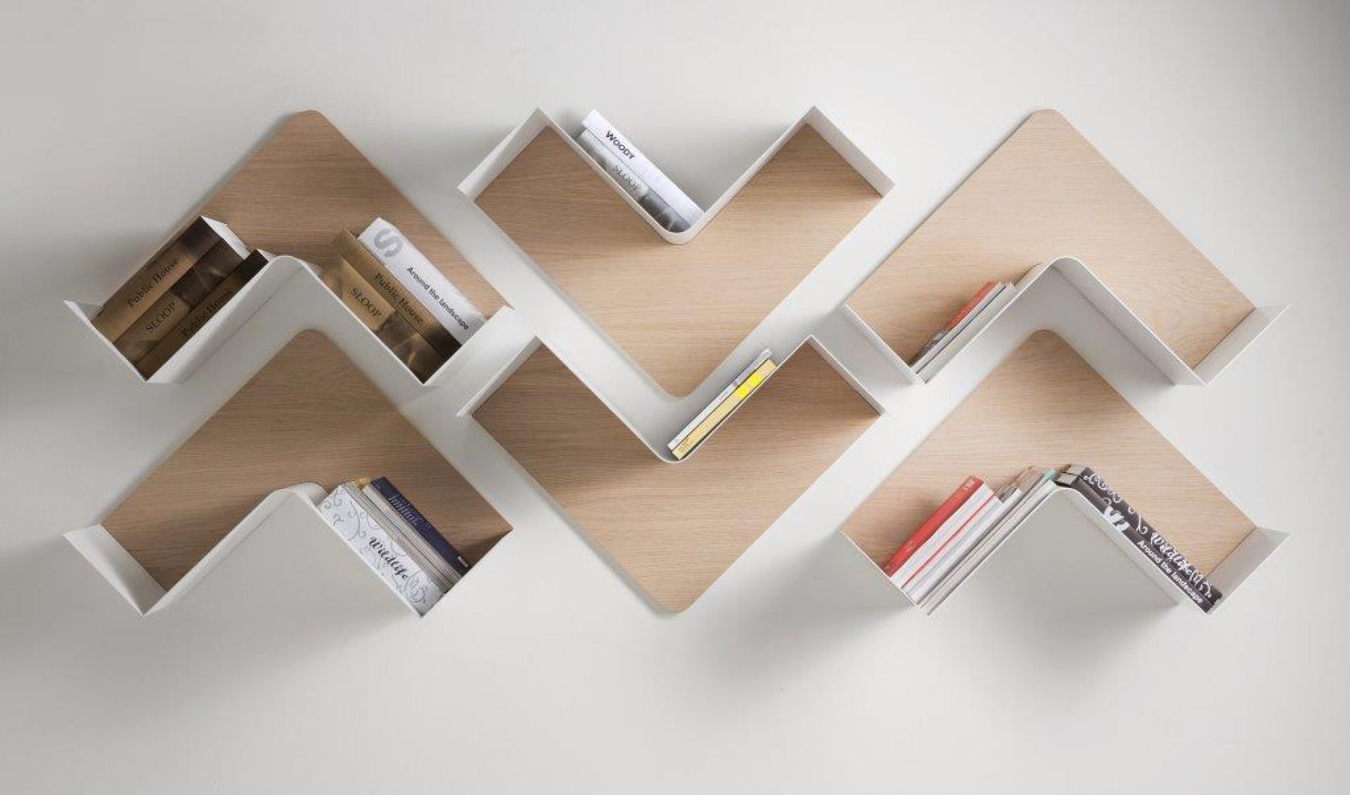 Fishbone wall shelf B-Line