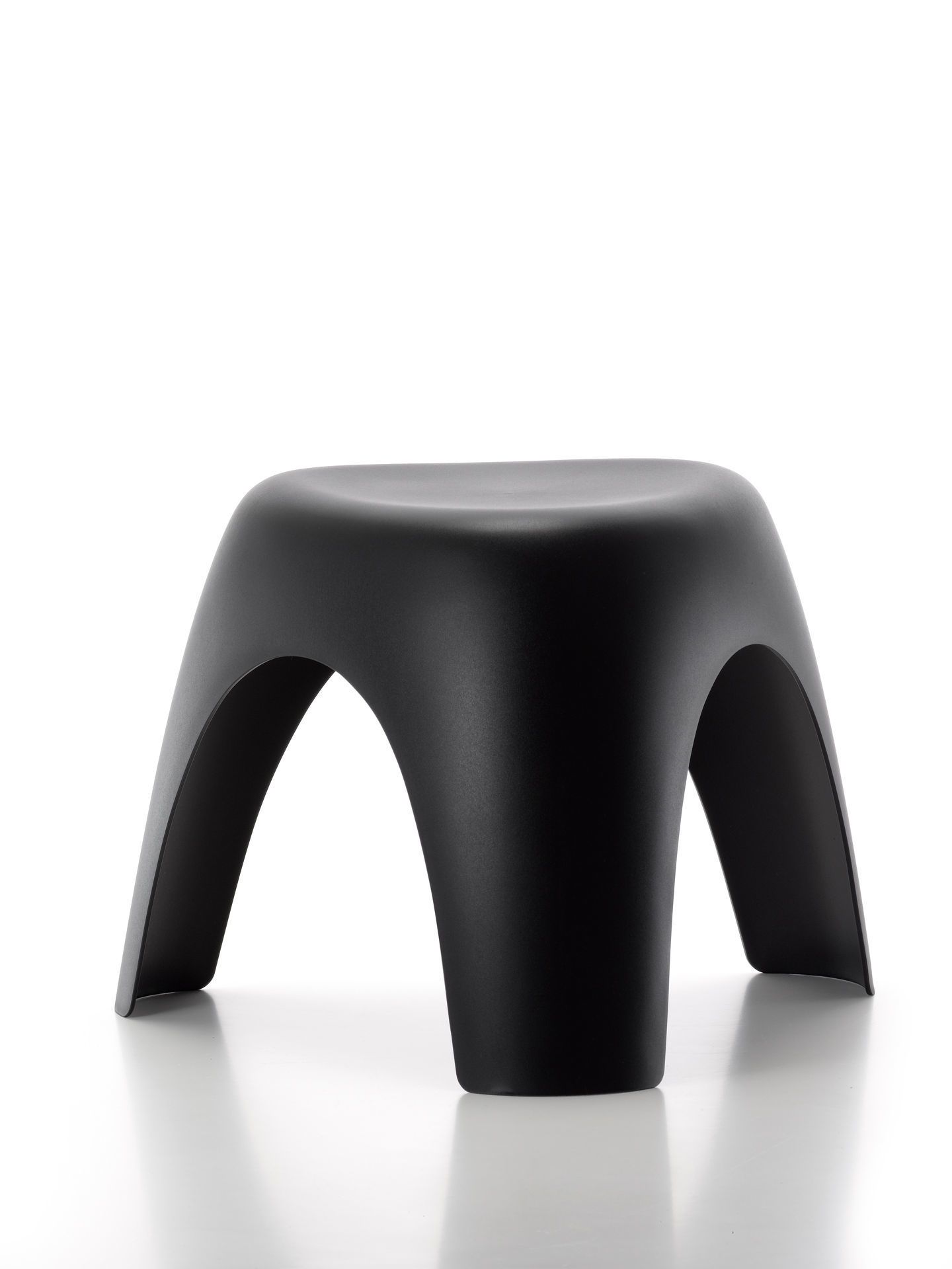 Elephant Stool Vitra Cream