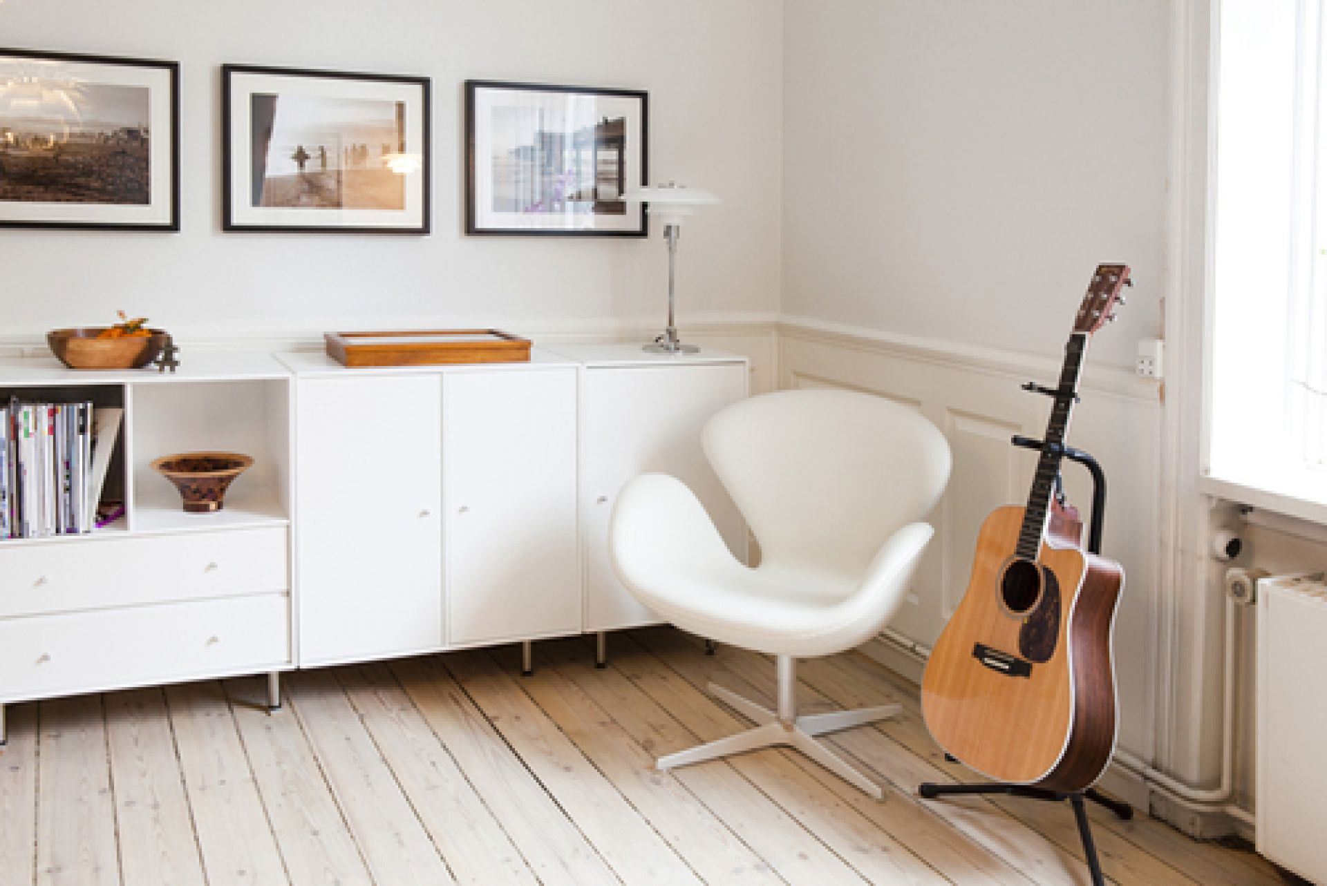 The Swan easy chair Fritz Hansen