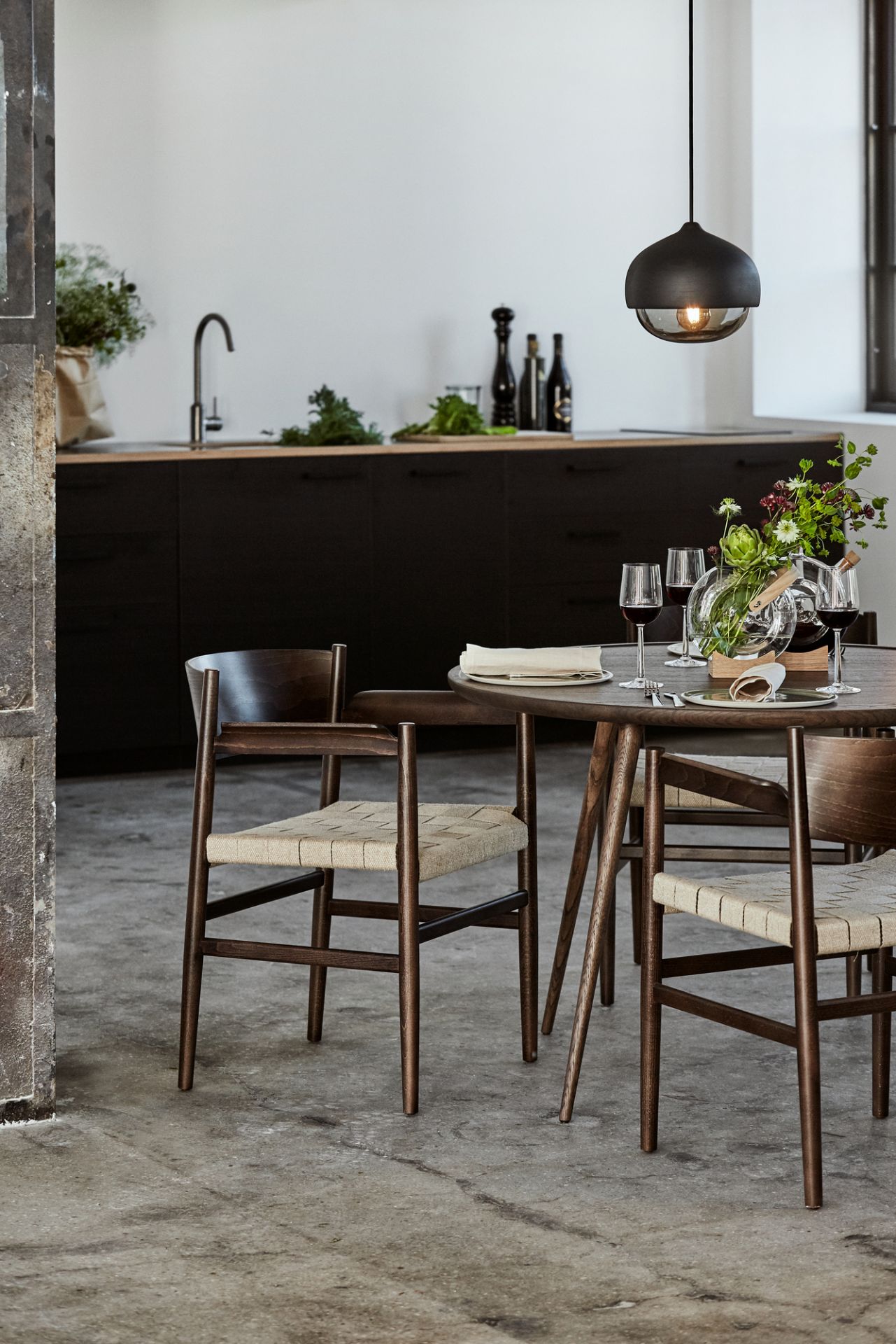 Nestor armchair Mater