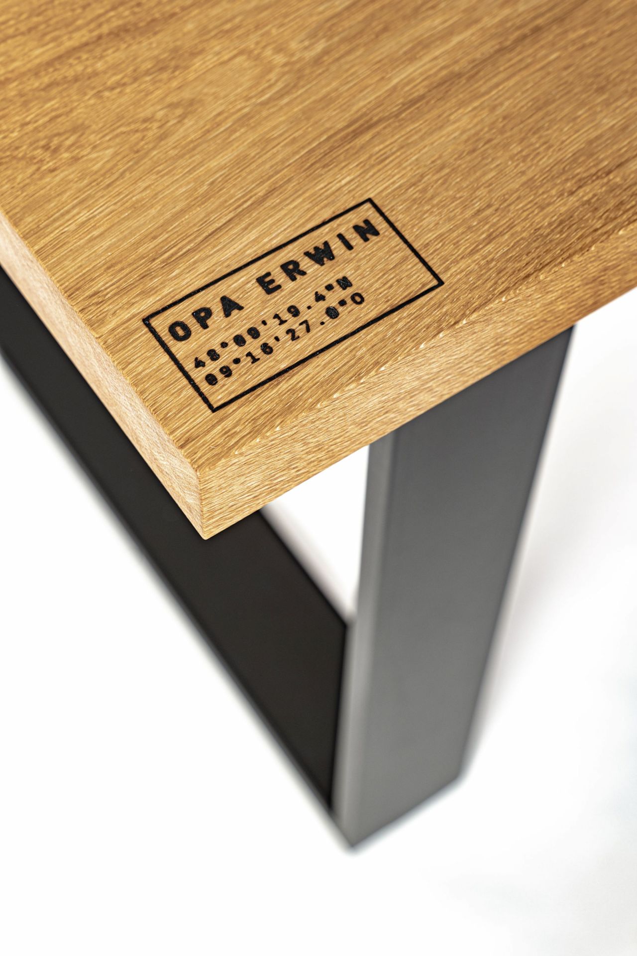 No. 1 Dining table Opa Erwin No. 1 Dining table Opa Erwin