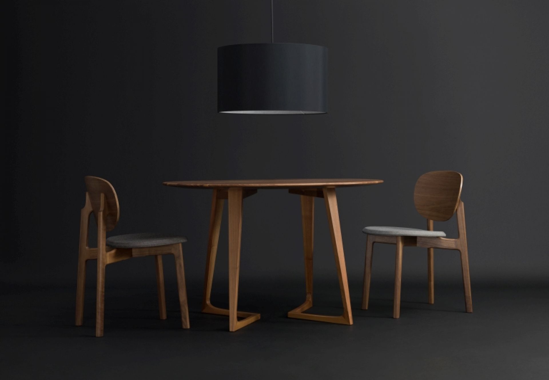 Twist Dining table Zeitraum