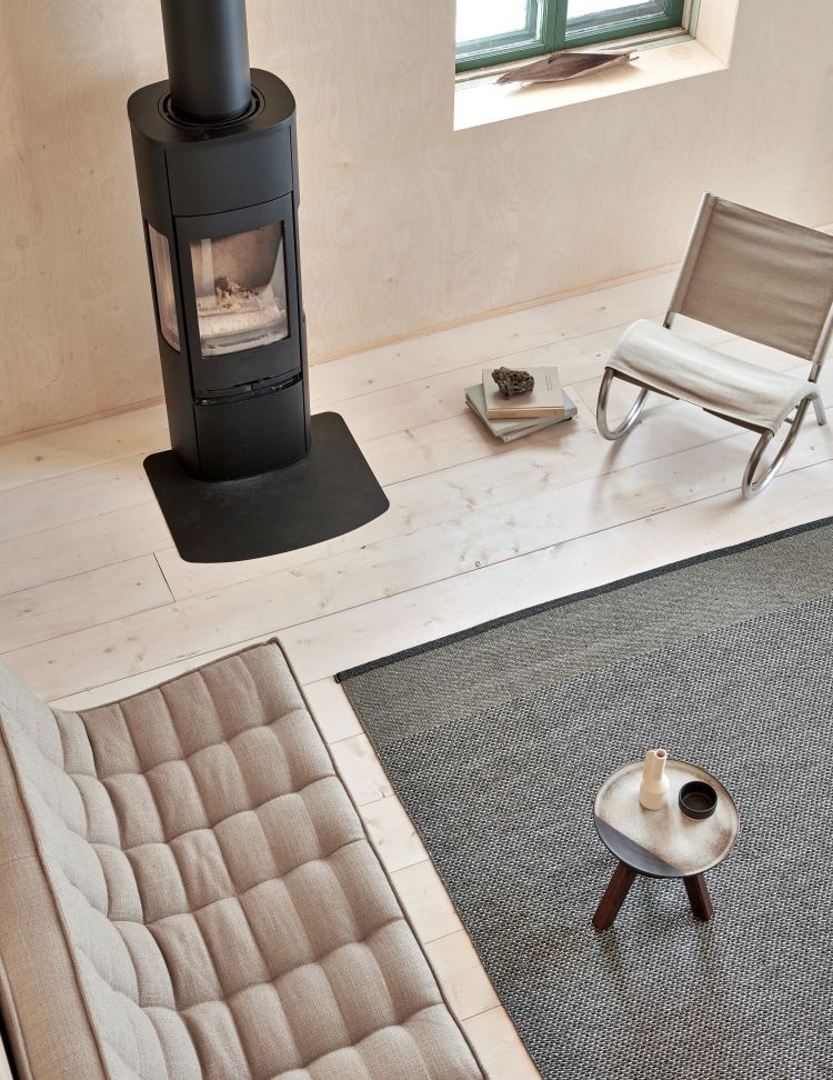 Edit Rug 230 x 320cm Pappelina