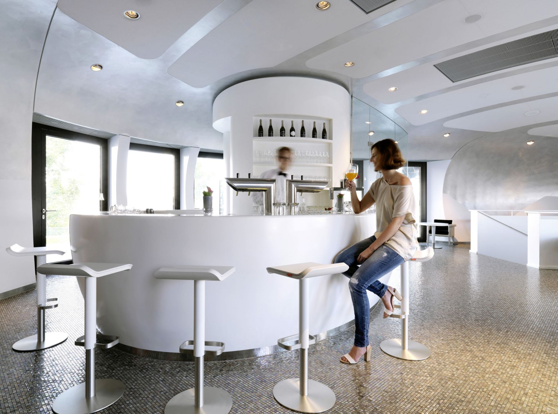 ED Bar Stool Height Adjustable White Moree