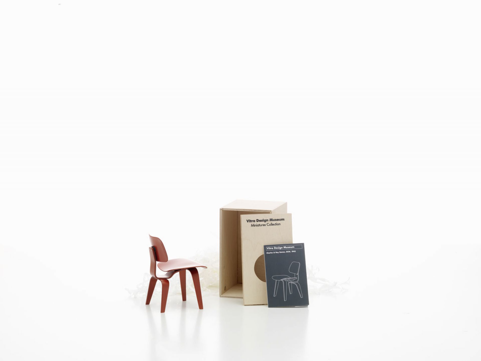 DCW [1945] Miniatur Chair Vitra