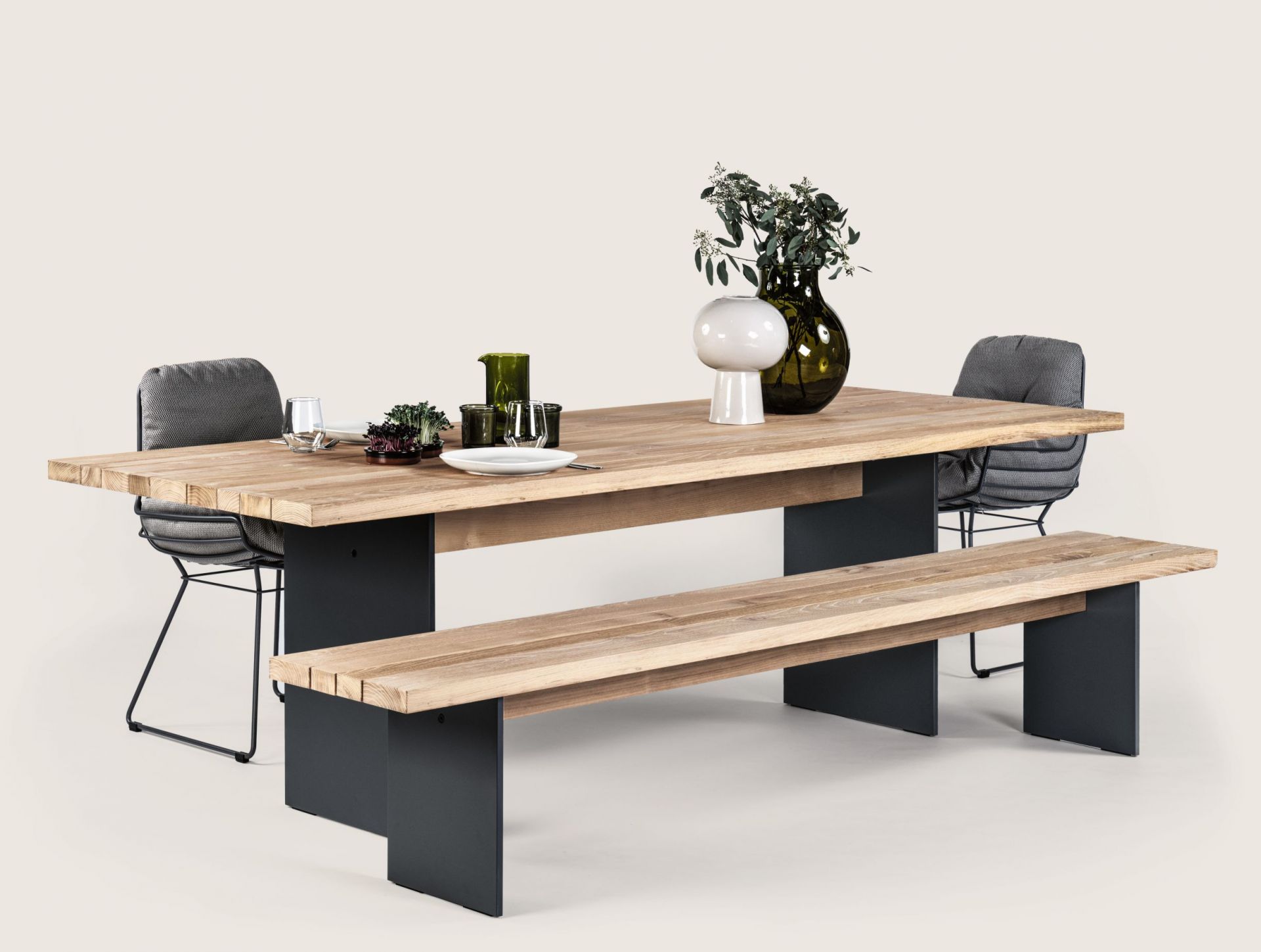 SC 48 Outdoor bench Brushed oiled acacia Janua 
