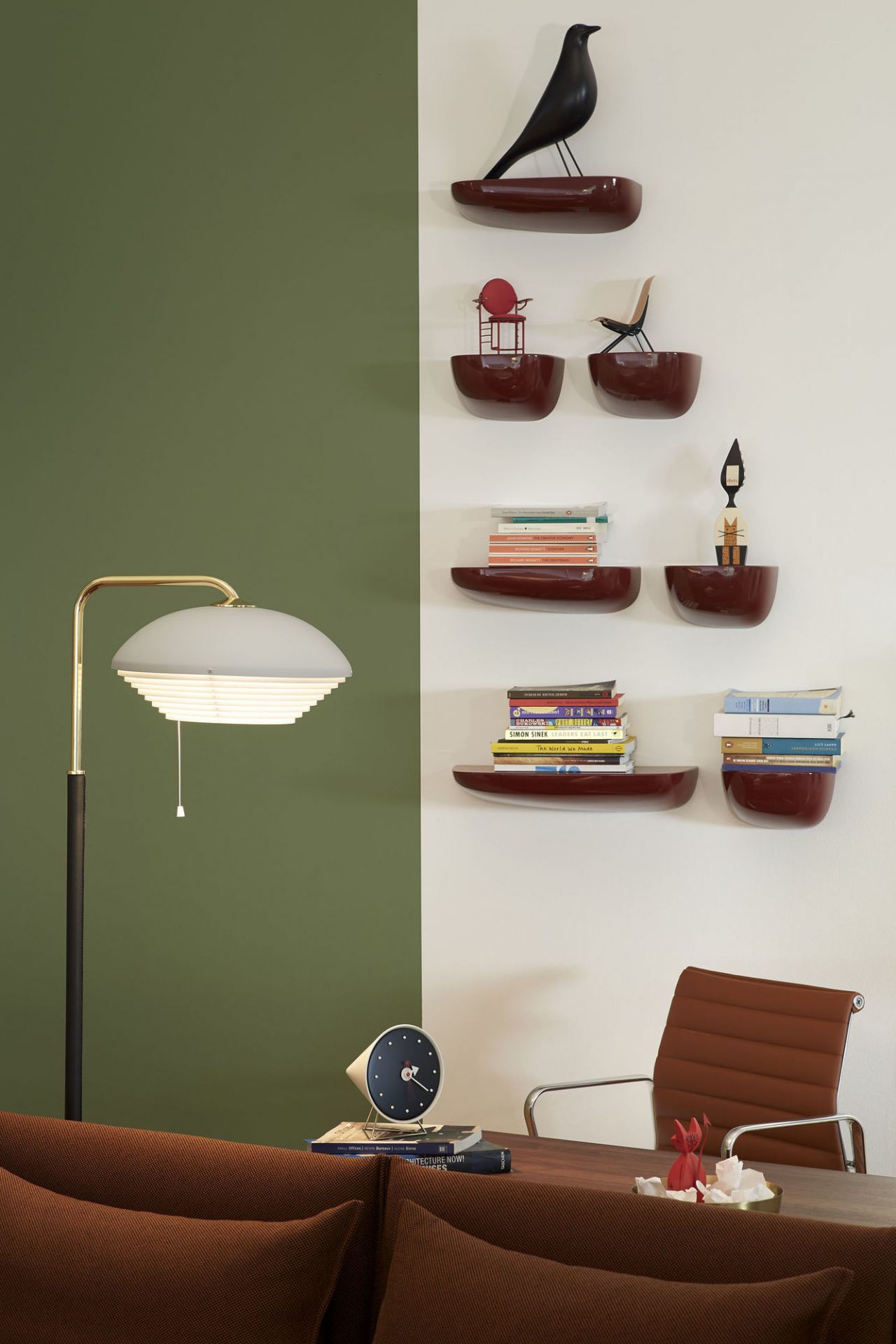 Corniches Wallboard Small Vitra