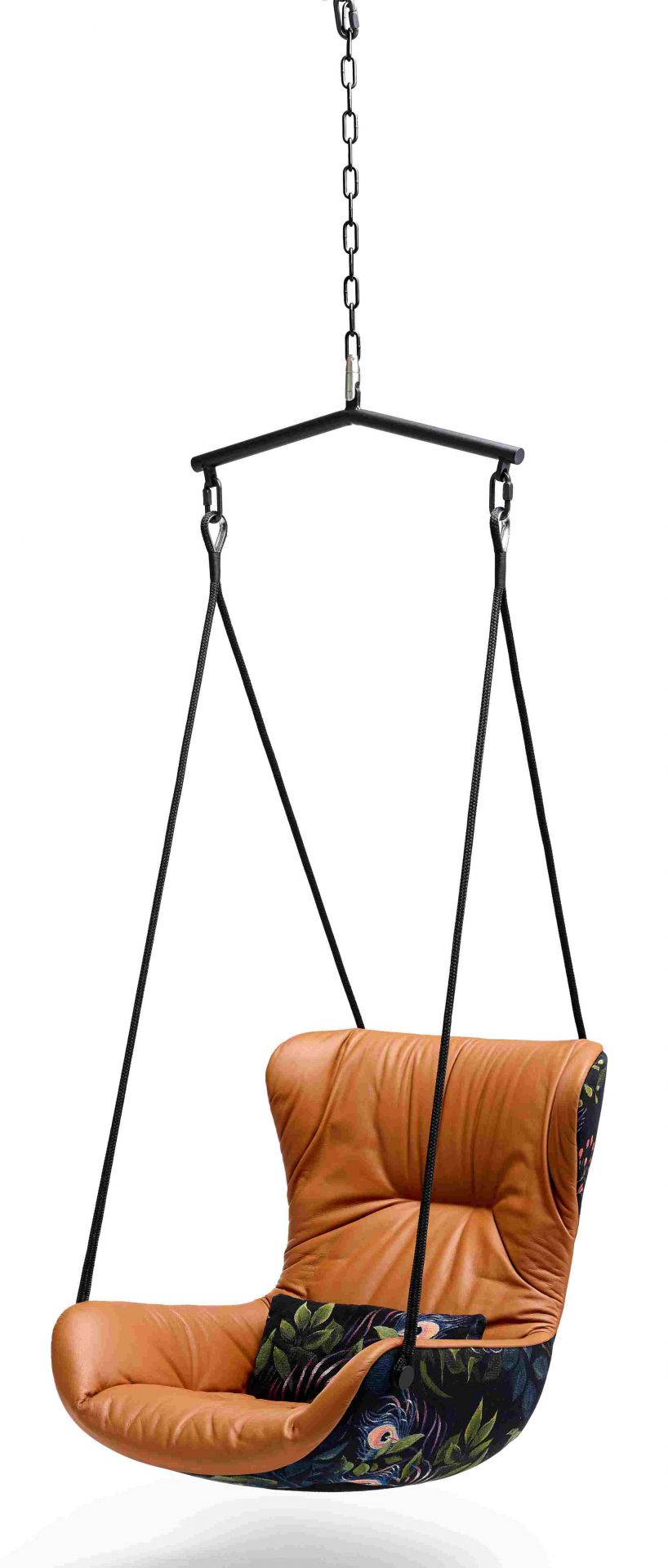 Leya Wingback Swingseat Chair Freifrau Manufaktur