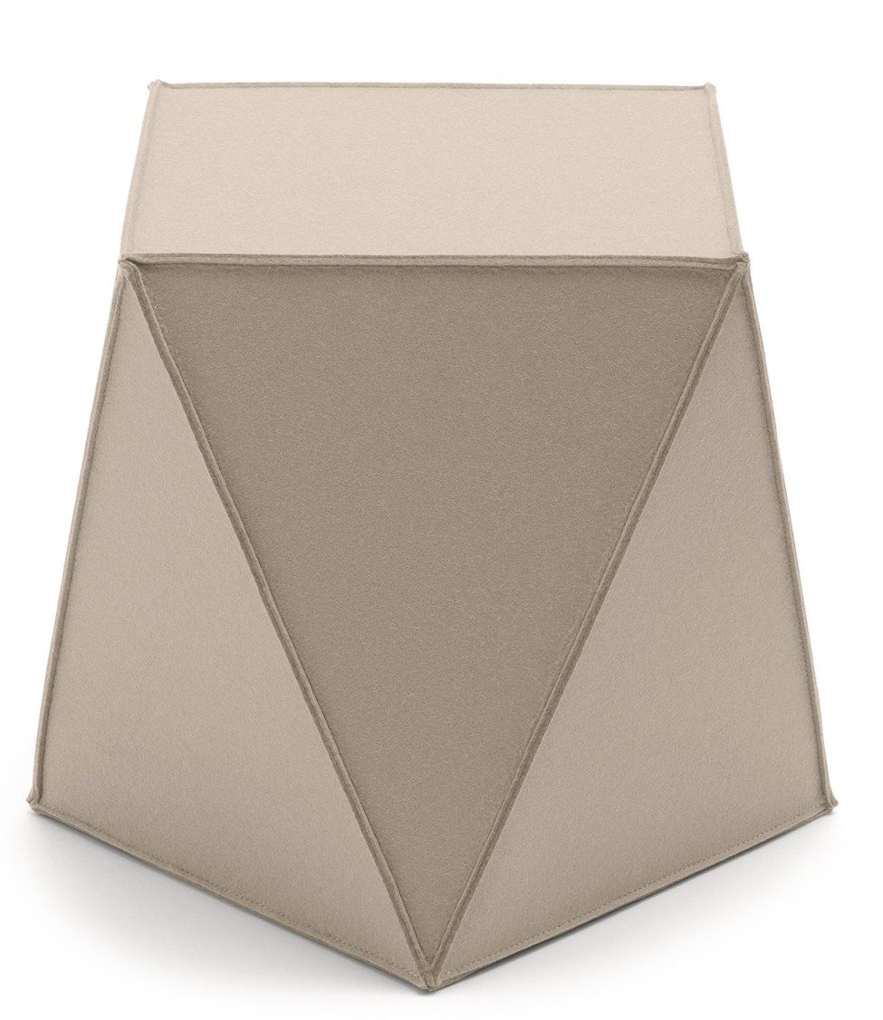 Brilli seating furniture Hey Sign