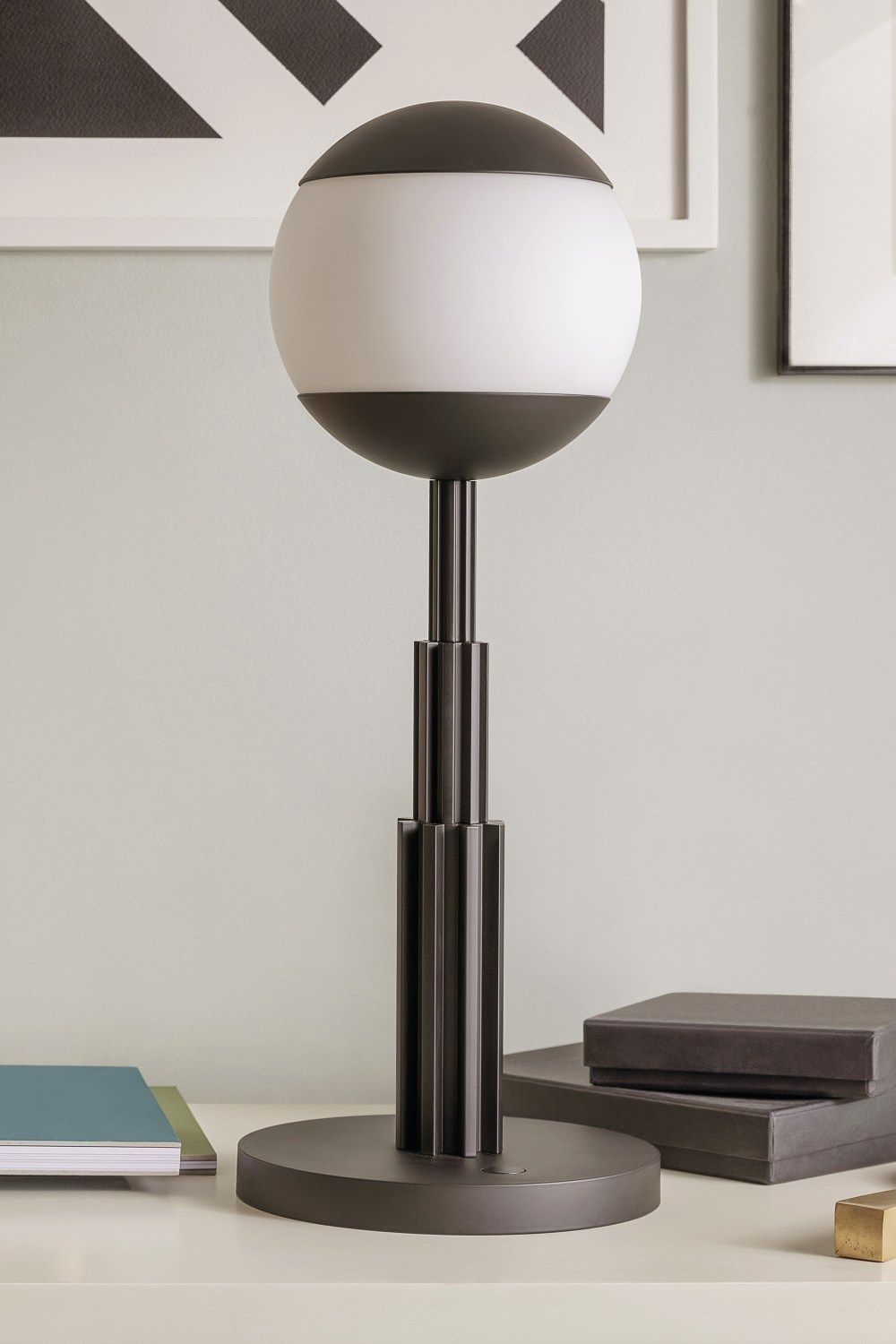 AR04 Battery table lamp Alessi