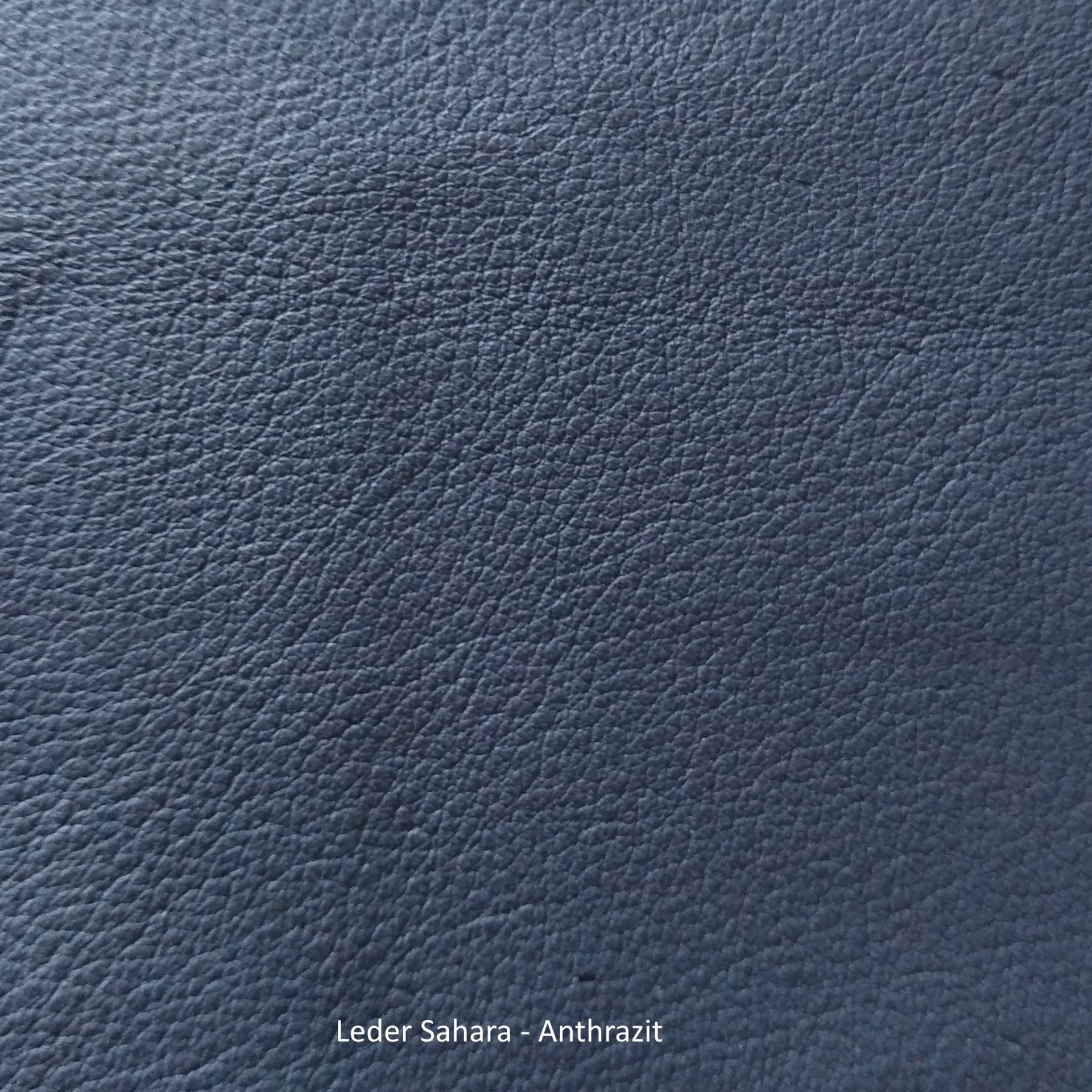 Leather samples Sahara Freifrau Manufaktur