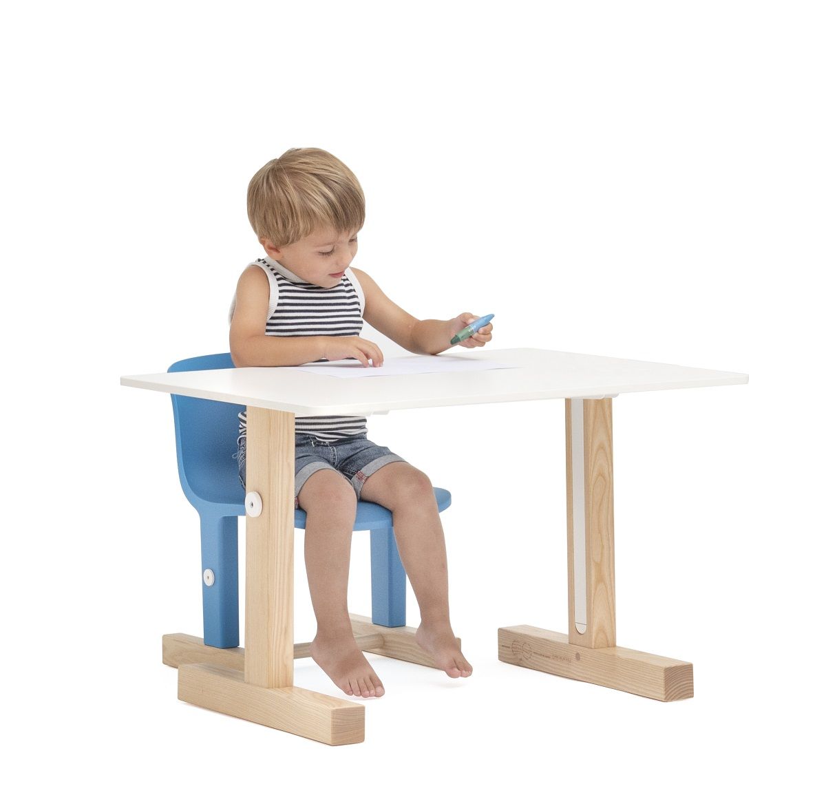 Little Big Table height-adjustable children's table Magis