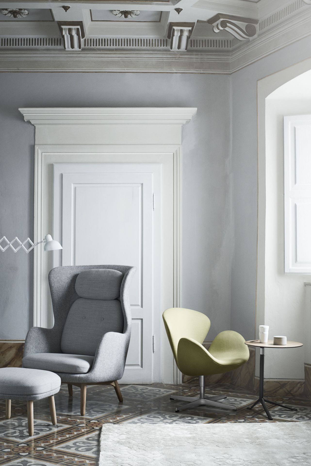 Ro Armchair Wood Fritz Hansen