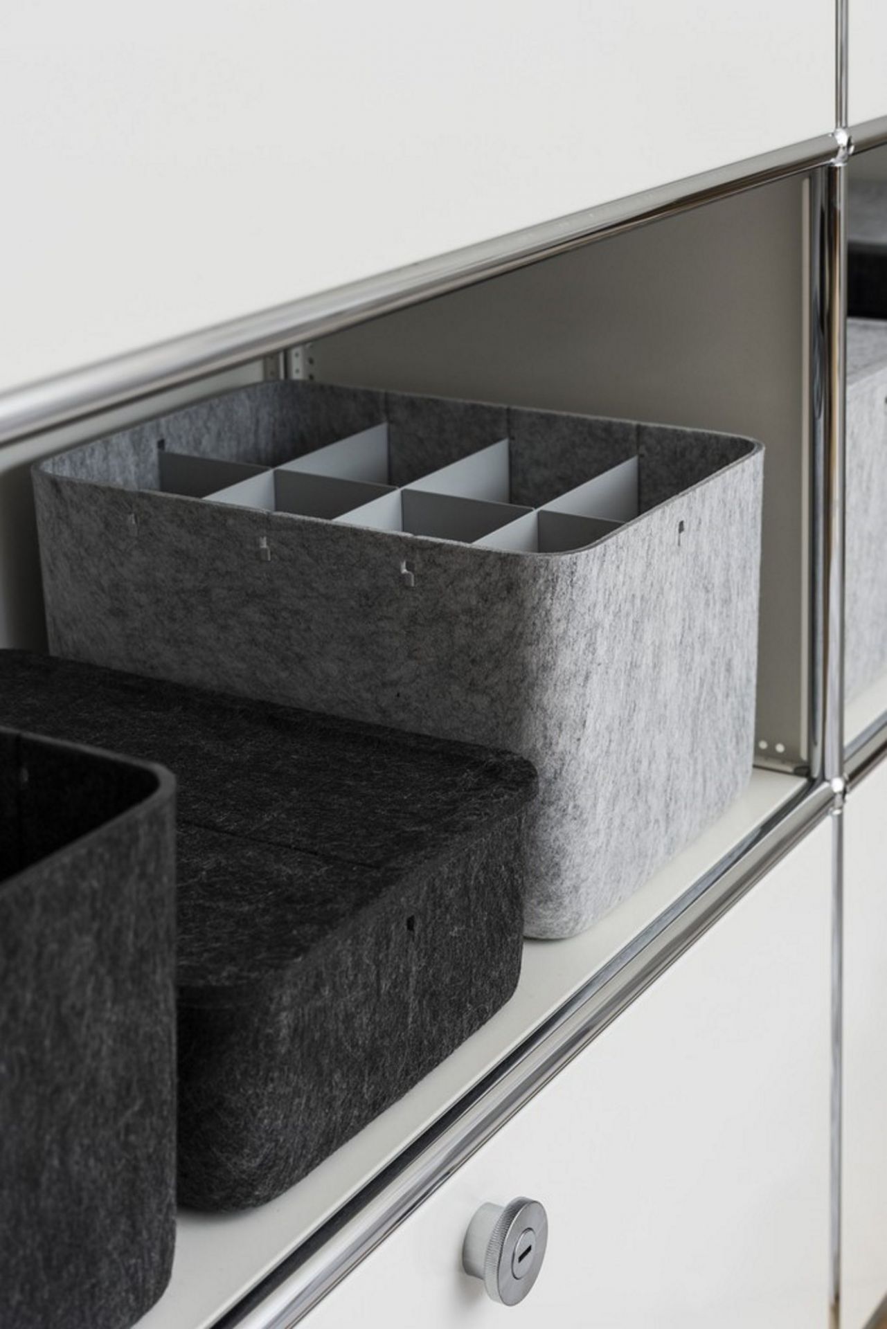 USM Haller Inos Box high