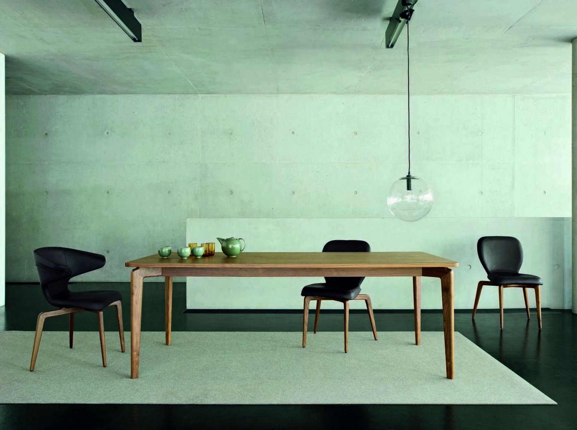 Munich Armchair ClassiCon