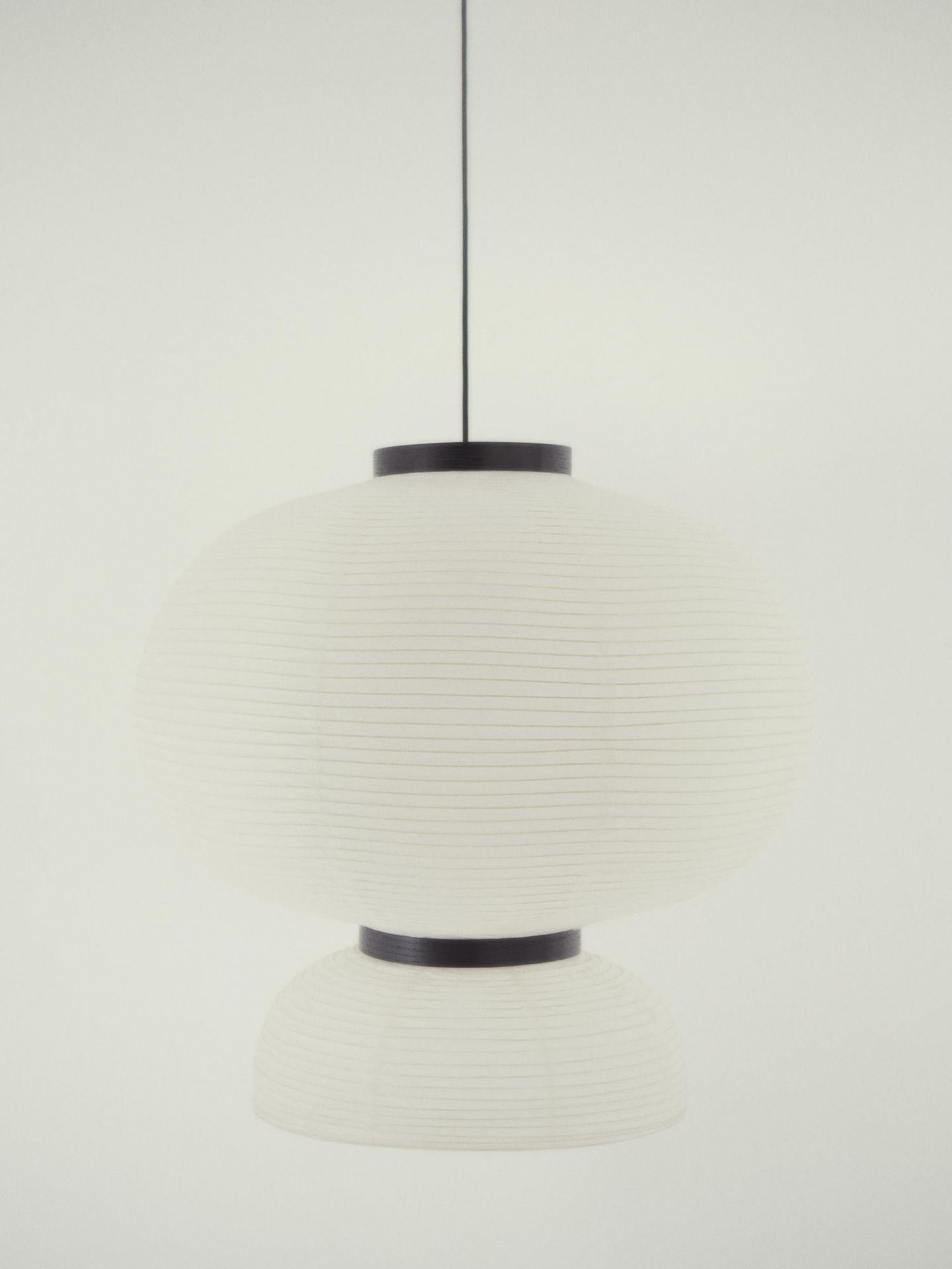 Formakami JH5 pendant lamp AndTradition