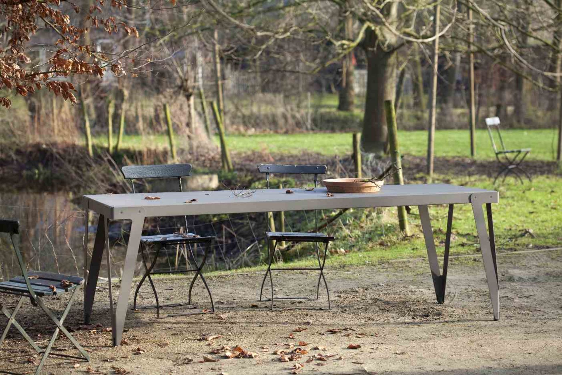 Lloyd Outdoor Table Functionals