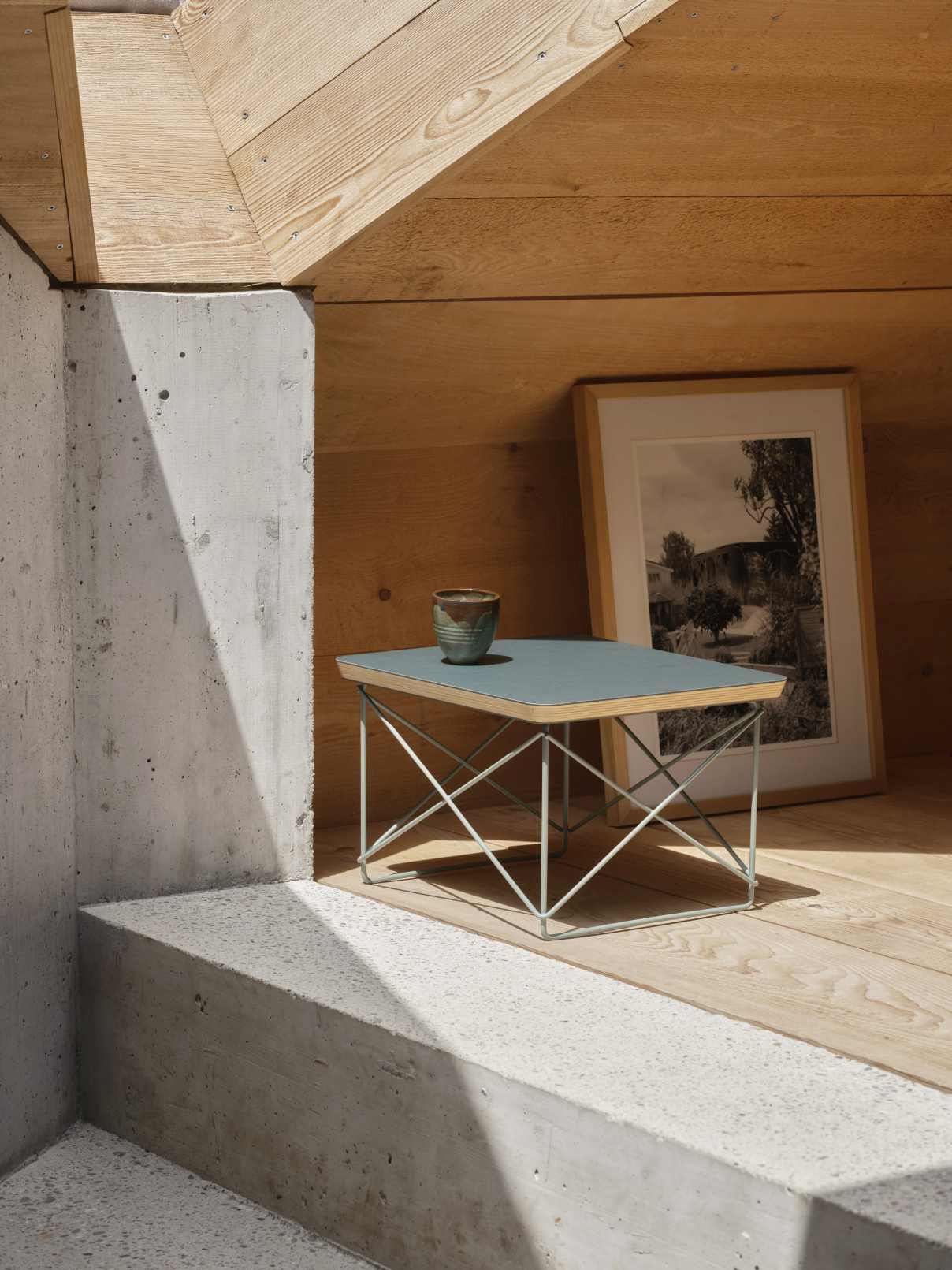Occasional Table LTR Side Table Linoleum Jade Vitra