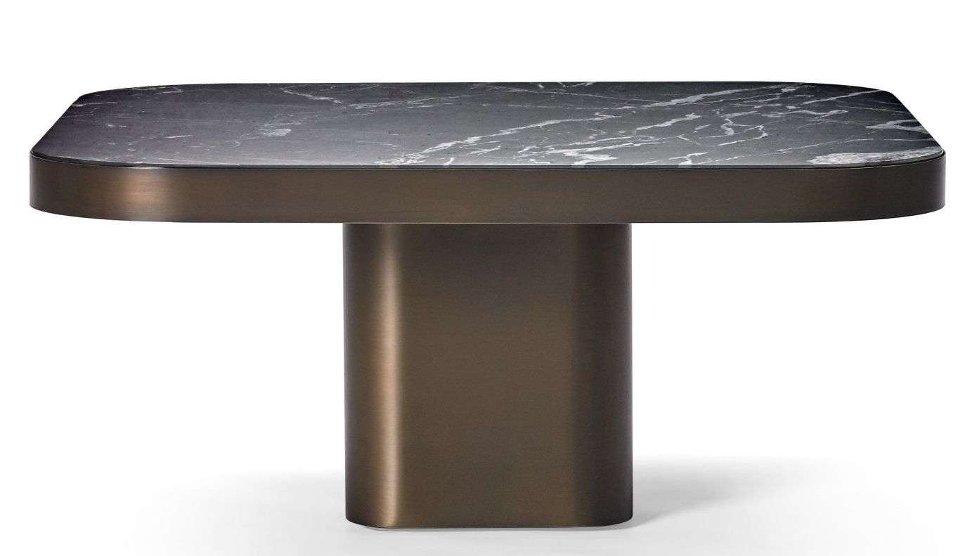 Bow Coffee Table Couchtisch No. 3 ClassiCon mit quadratischer Marmorplatte und bronzefarbenem Metallfuß.