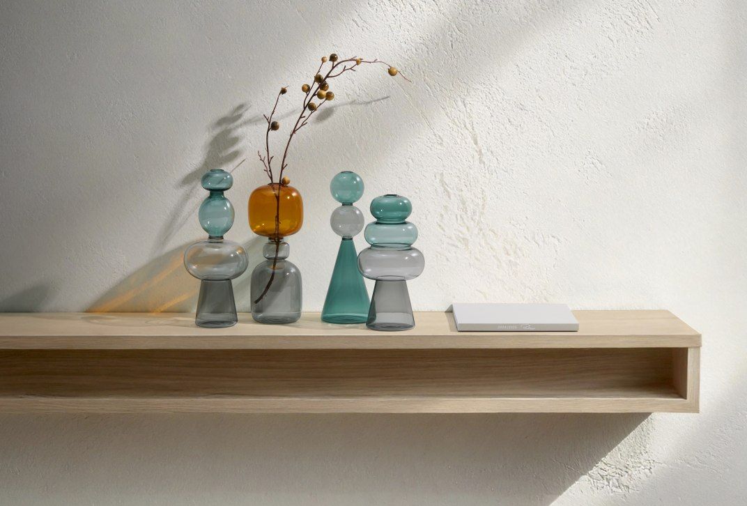 Curiosa vase hourglass Philippi