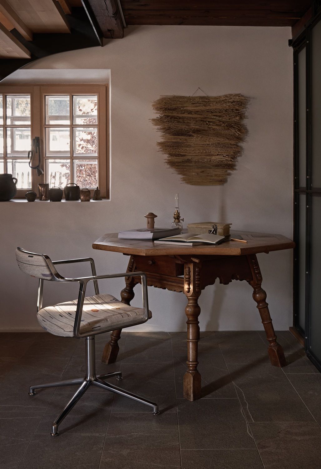 Vipp452 Montafon House Swivel chair Vipp