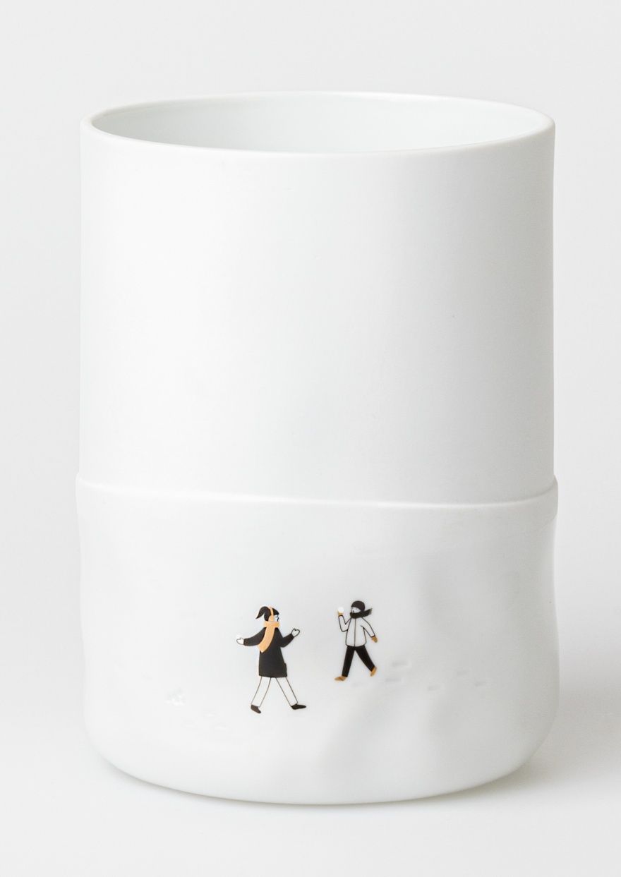 Snow day vase snowball fight wheels 
