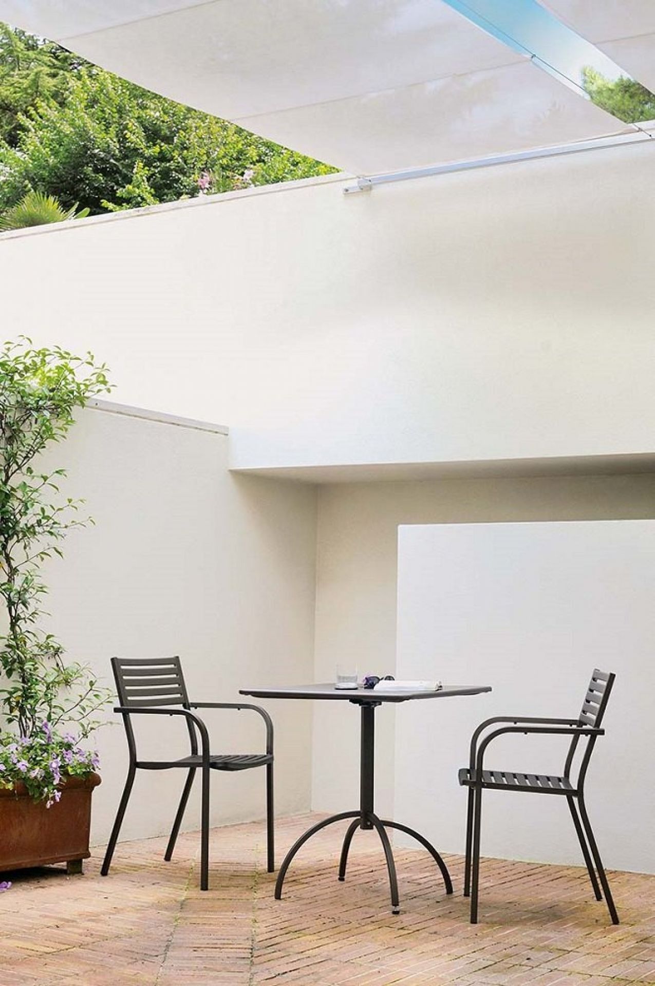 Segno Armchair Emu