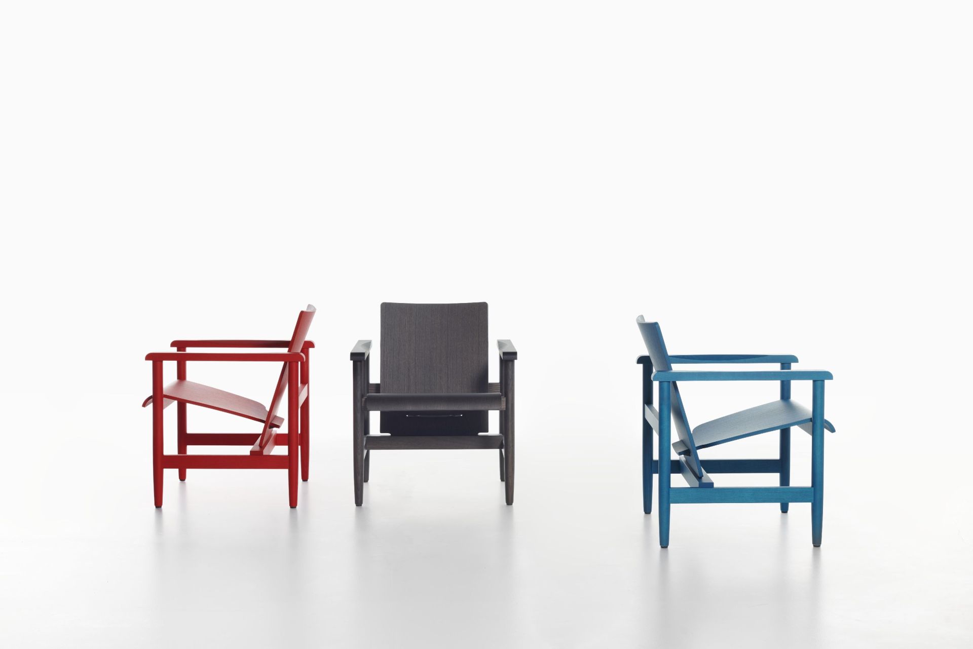 Sol Lounge Chair Plank armchair