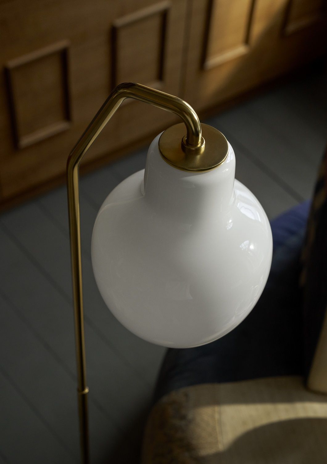 VL Ring Crown Floor lamp Floor lamp Louis Poulsen 