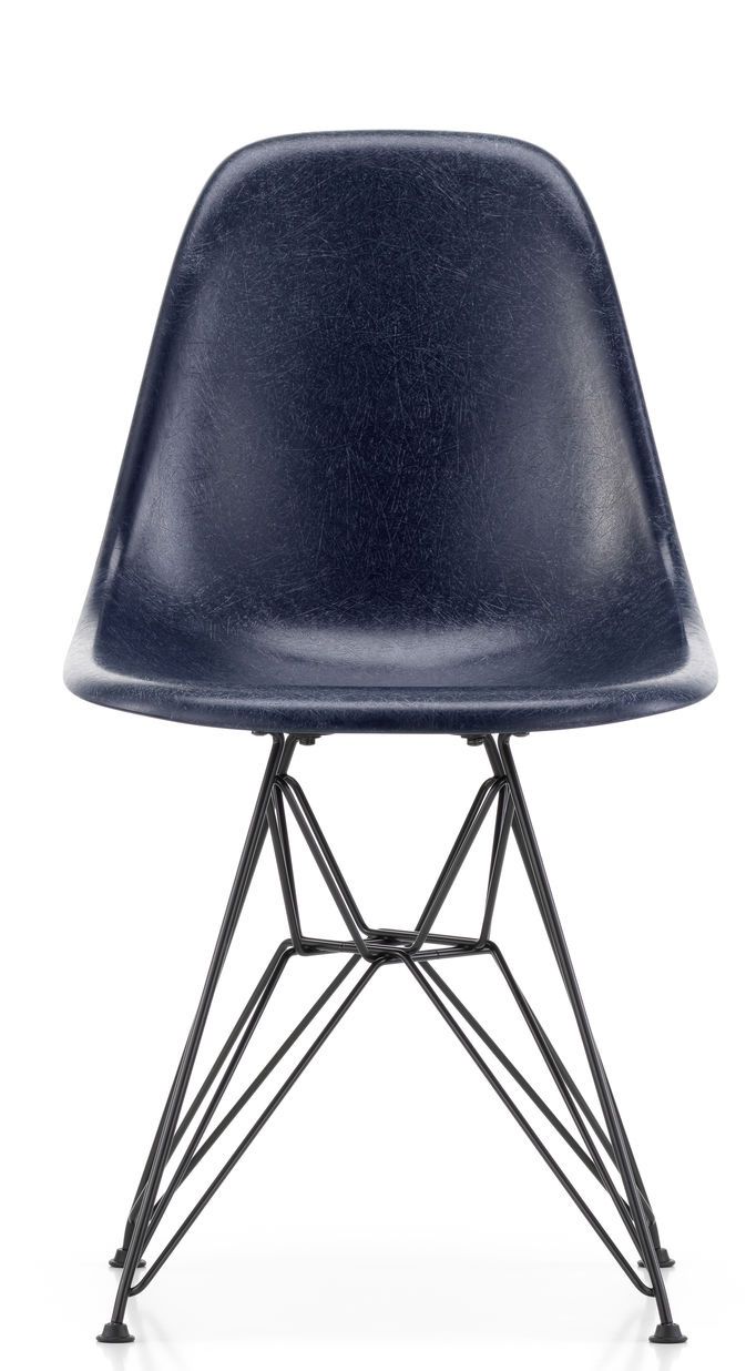 Eames Fibreglass Chair DSR Chair Vitra