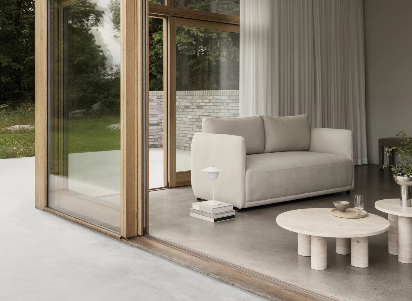 Volos coffee table round Ø 75 x H 26 cm Blomus